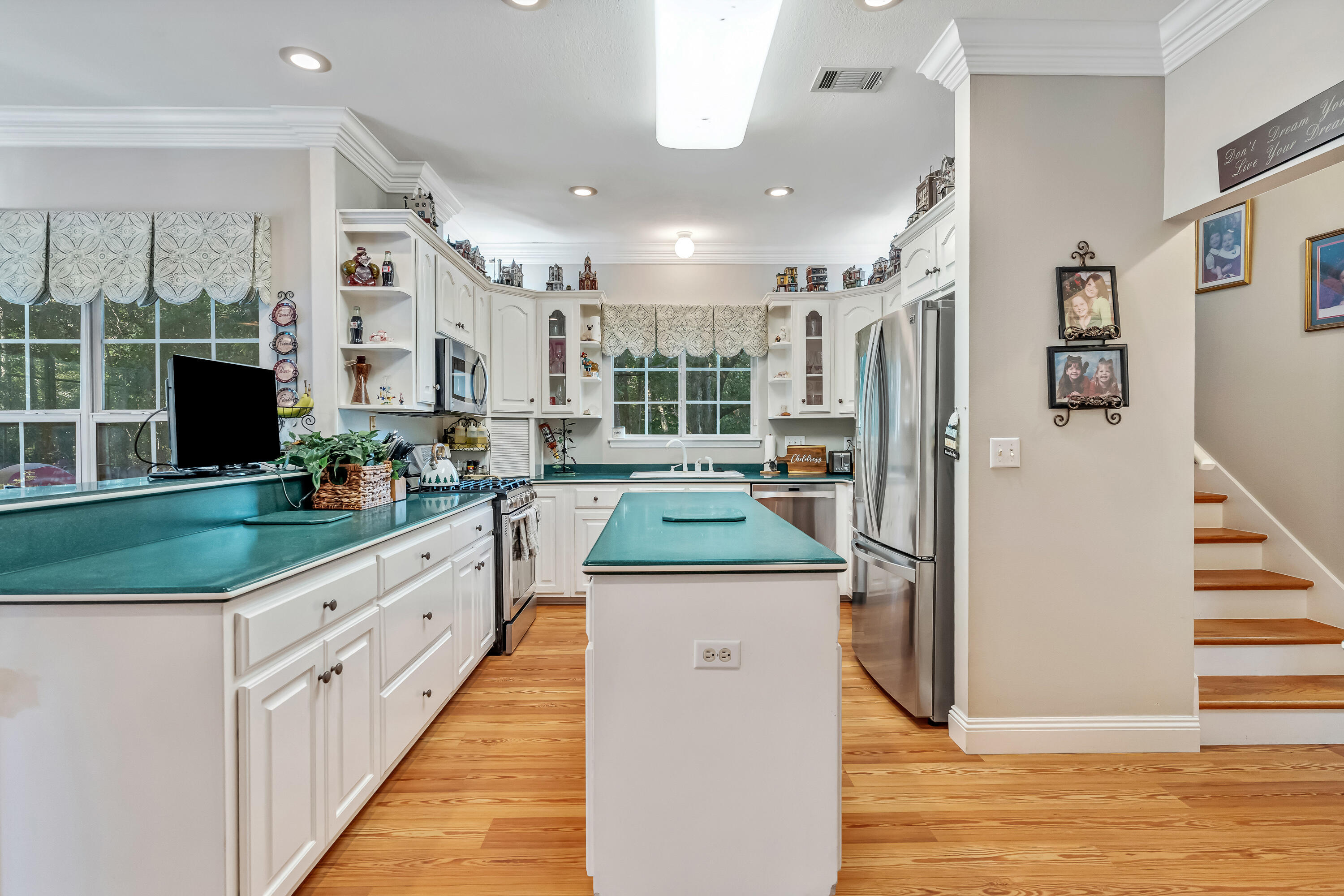 Rocky Bayou County Club Estates - Residential