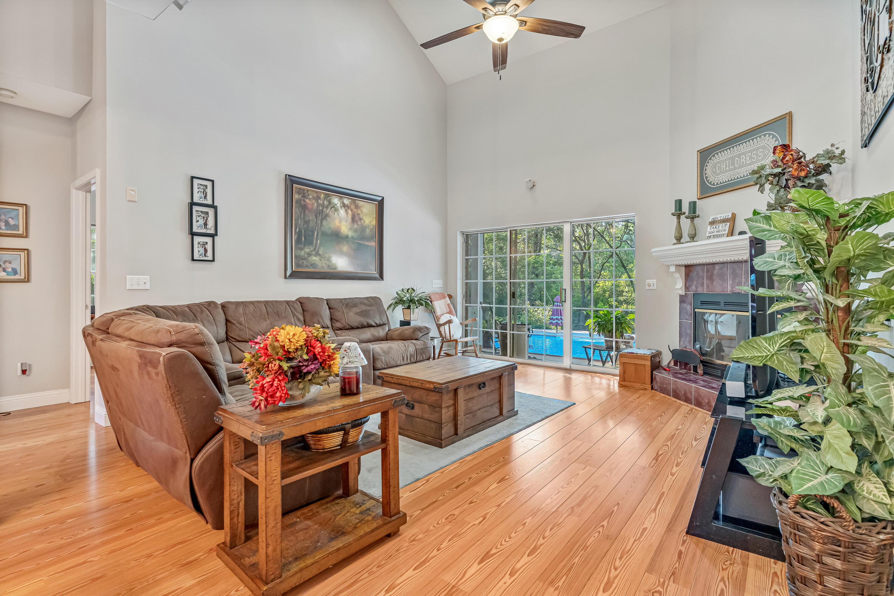 Rocky Bayou County Club Estates - Residential