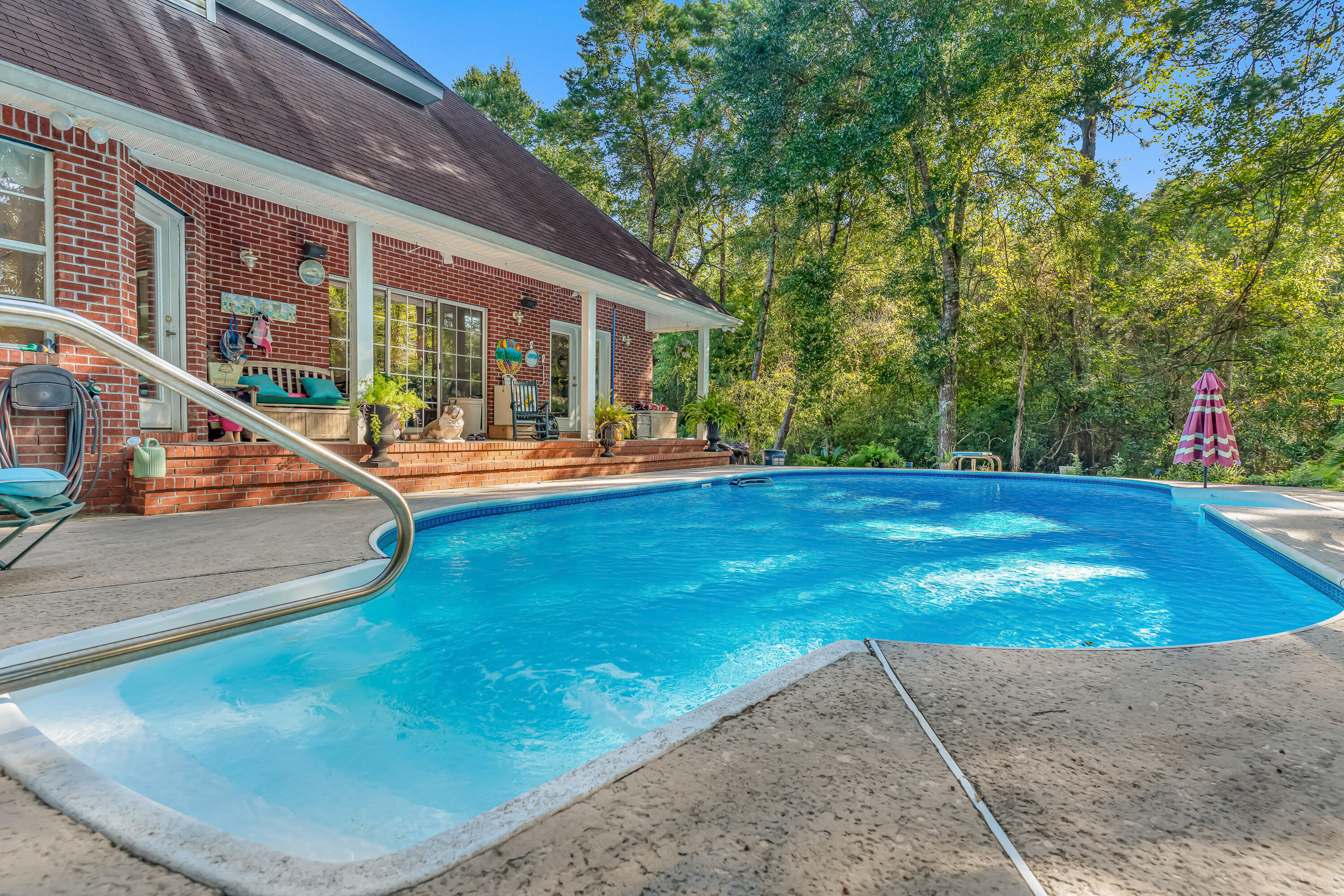 500 Greenway Cove