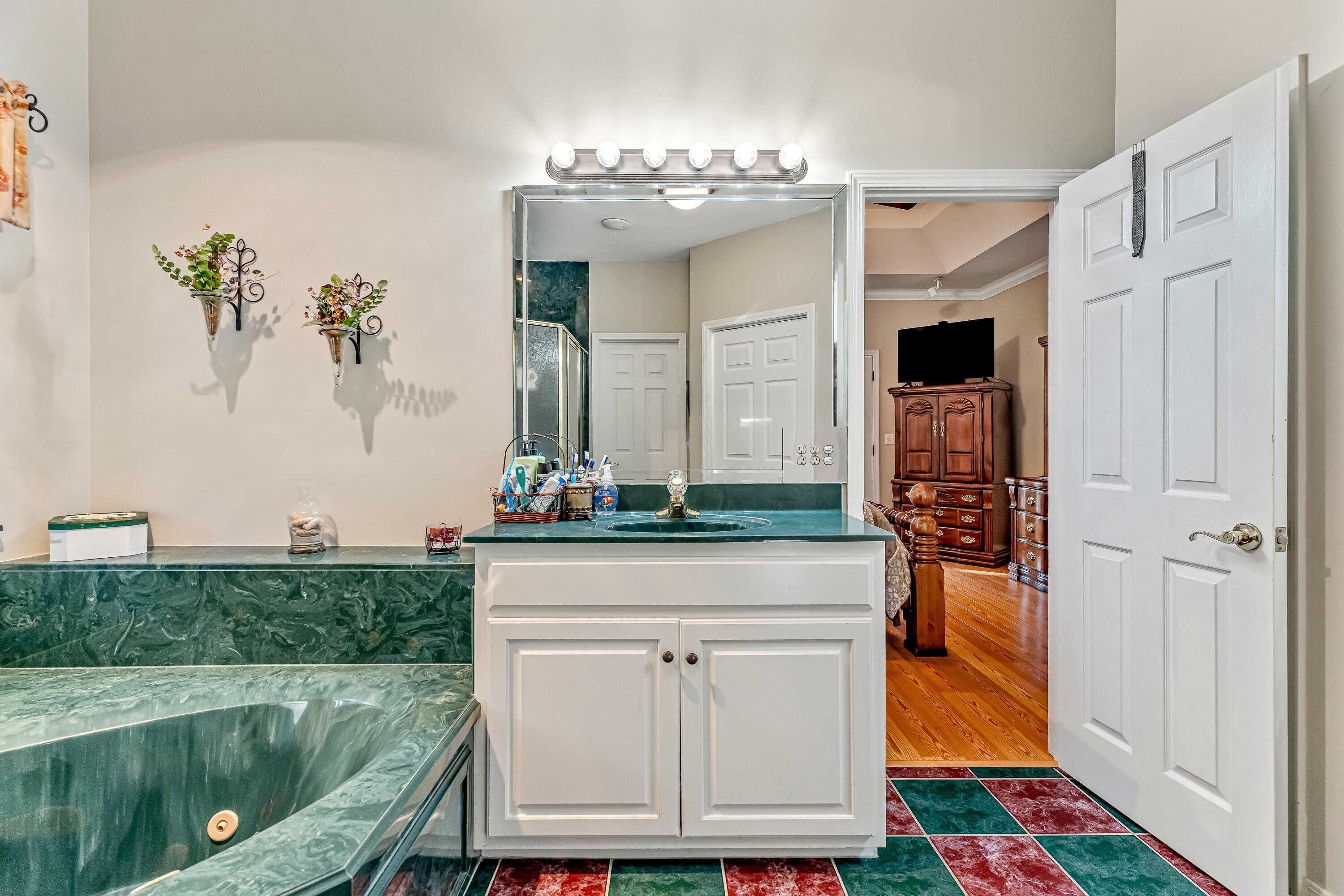 Rocky Bayou County Club Estates - Residential