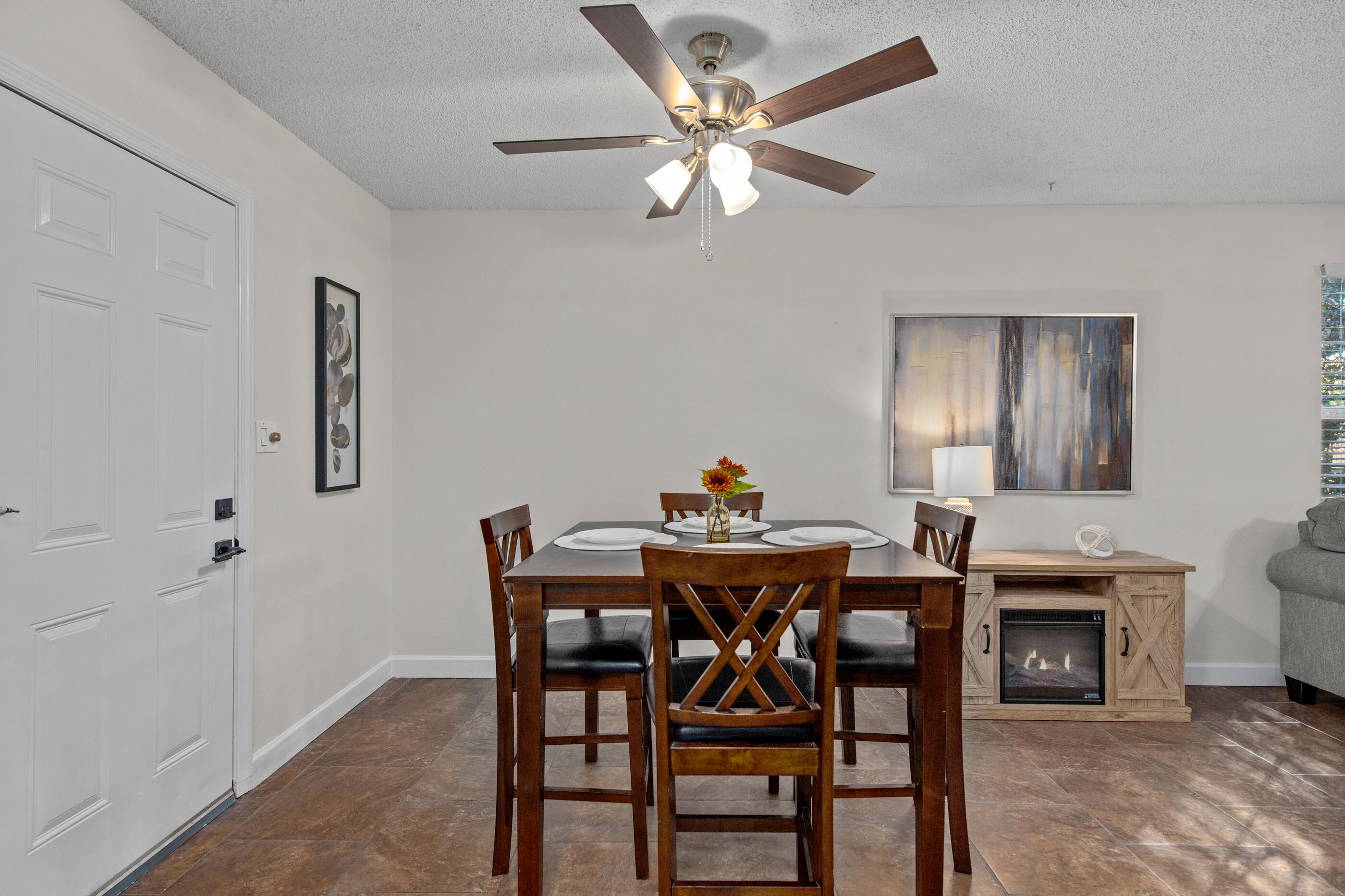 ROYAL HERITAGE UNIT 1 - Residential