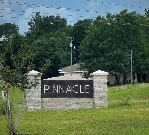 PINNACLE POINT - Residential