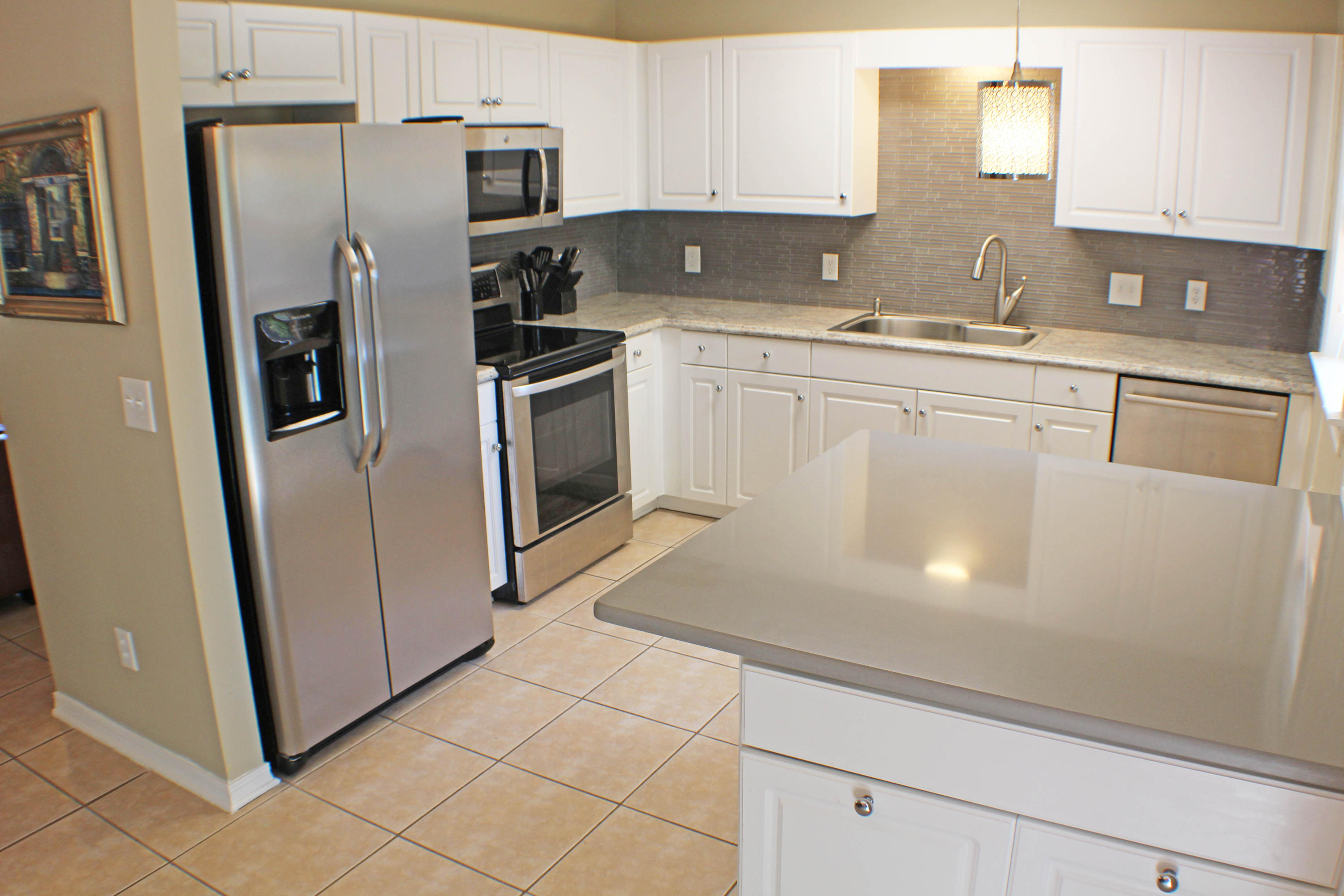 COUNTRYVIEW ESTATES 8TH ADDN - Residential