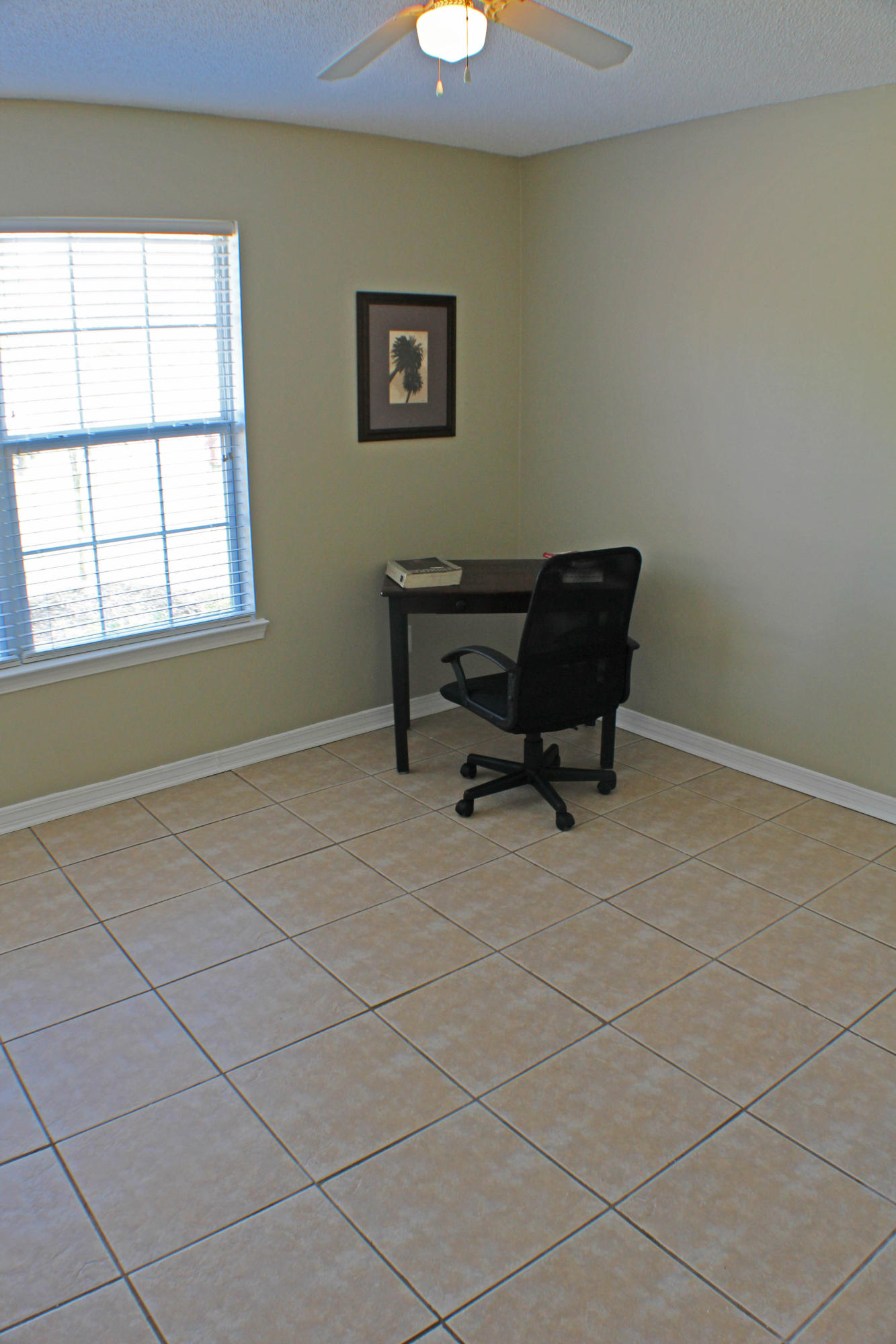 COUNTRYVIEW ESTATES 8TH ADDN - Residential