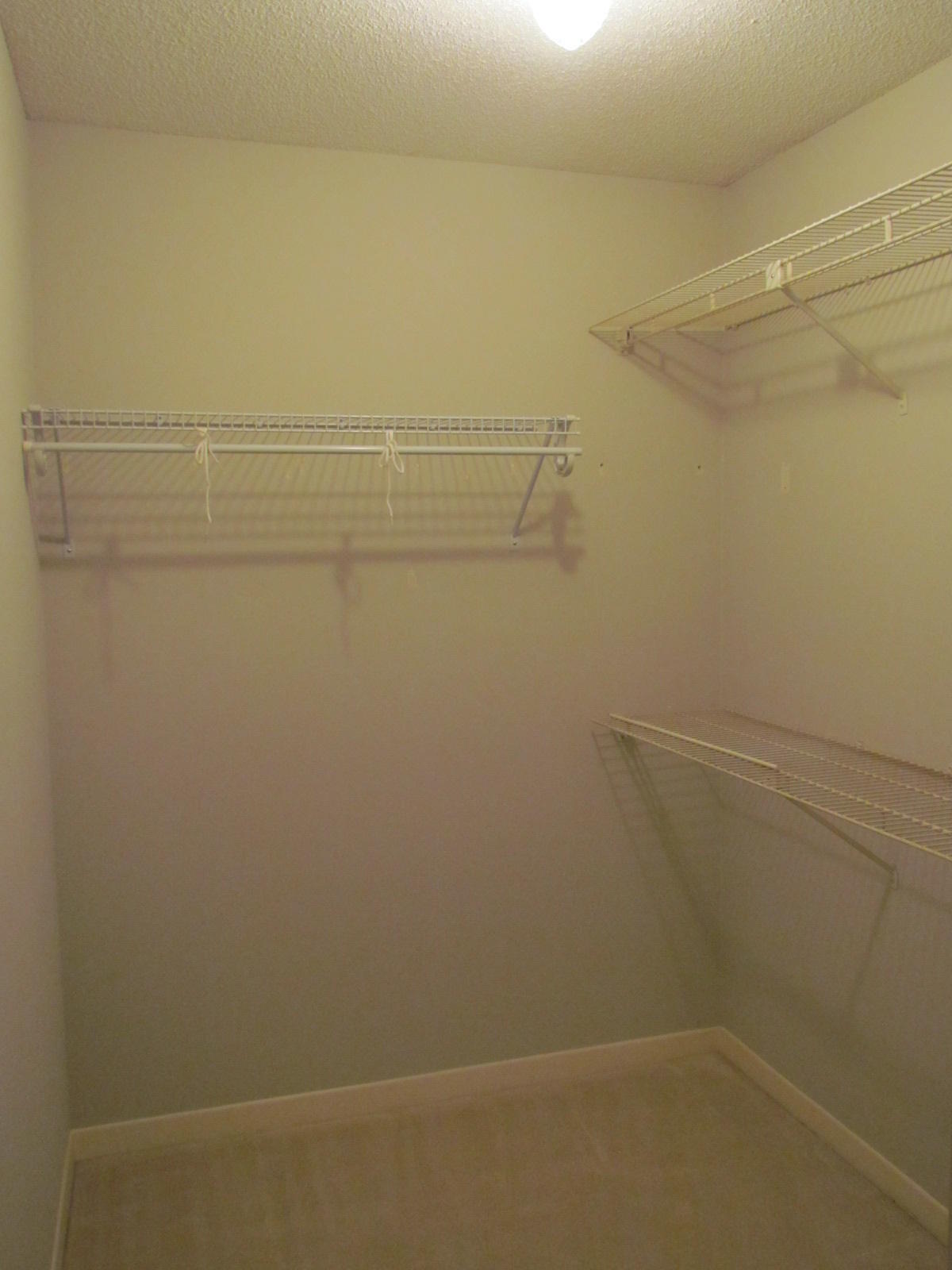 WHITE POINT AC - Residential Lease