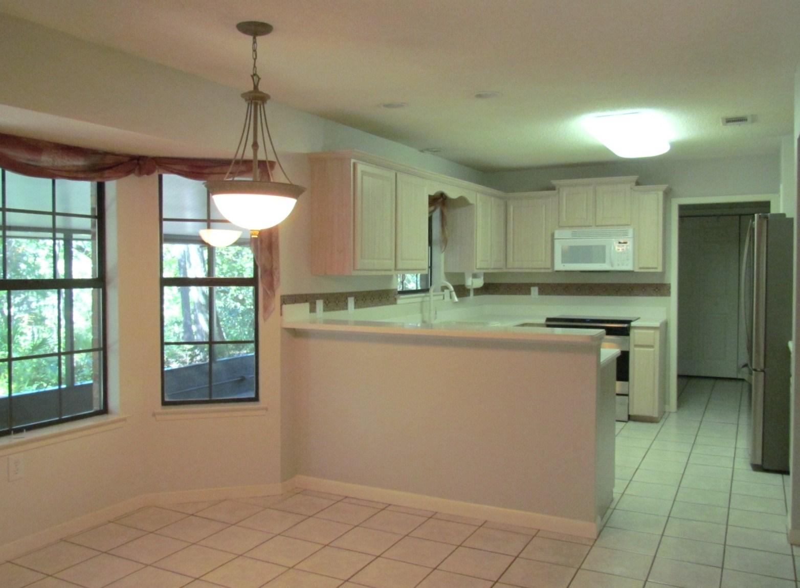 WHITE POINT AC - Residential Lease