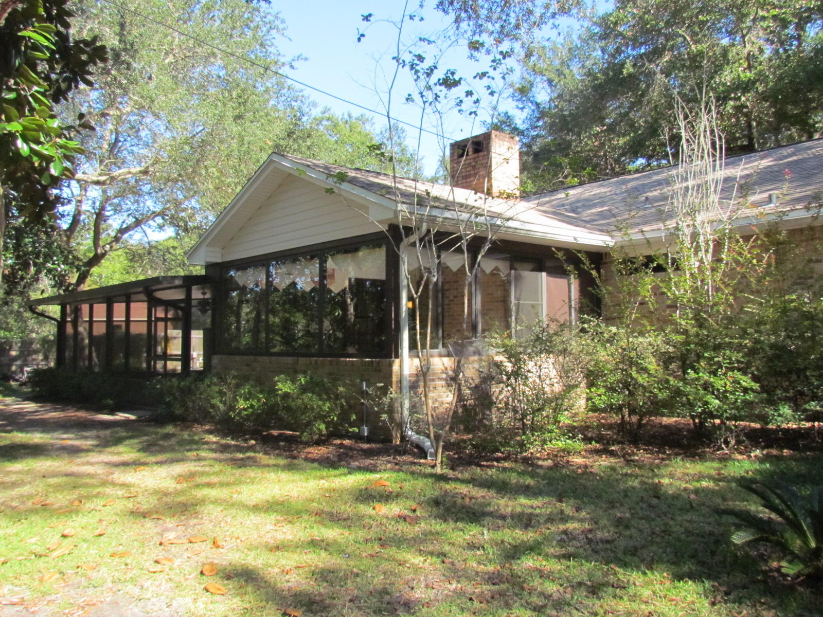 WHITE POINT AC - Residential Lease