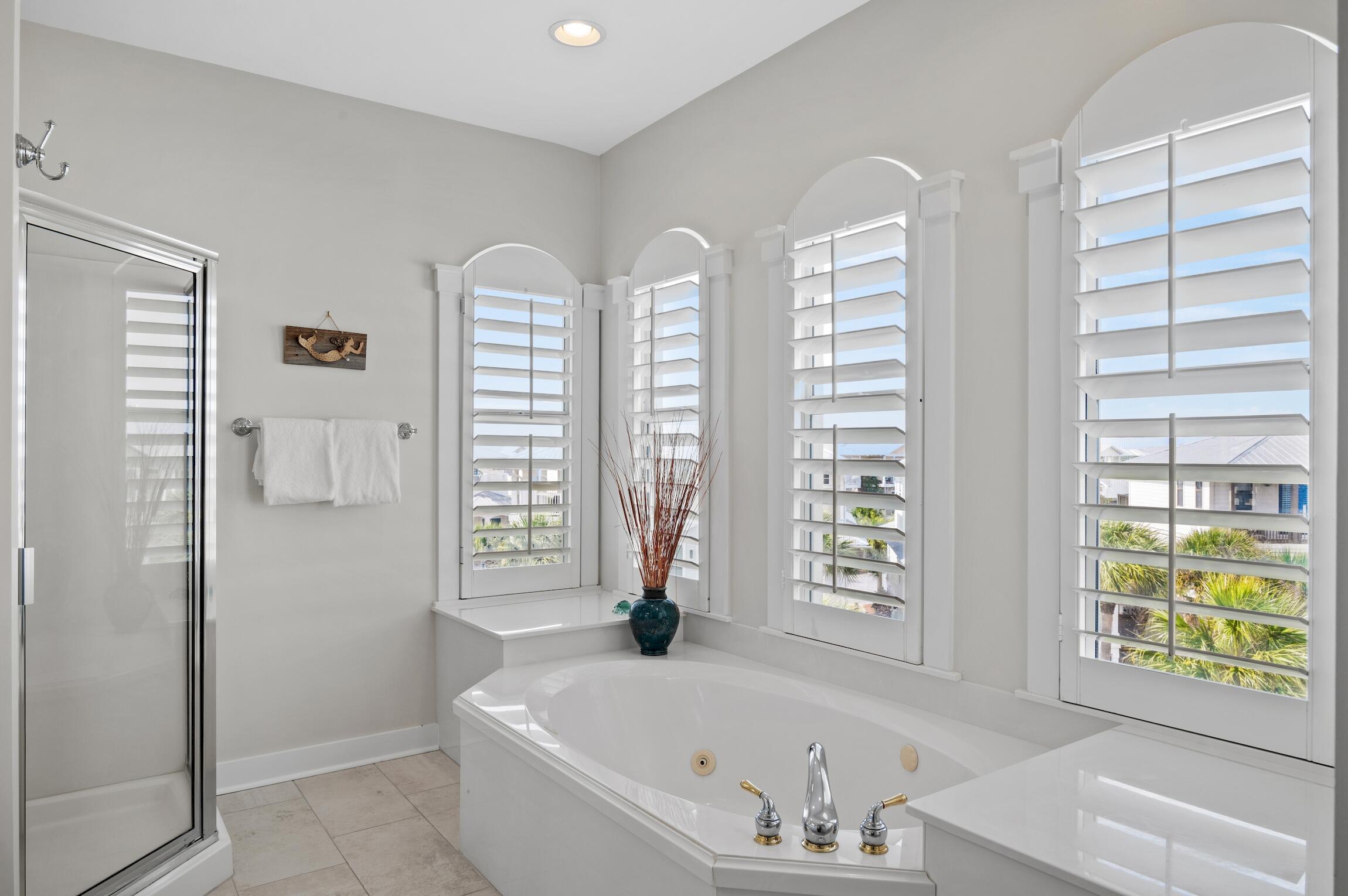 VILLAS AT SEACREST BEACH - Residential