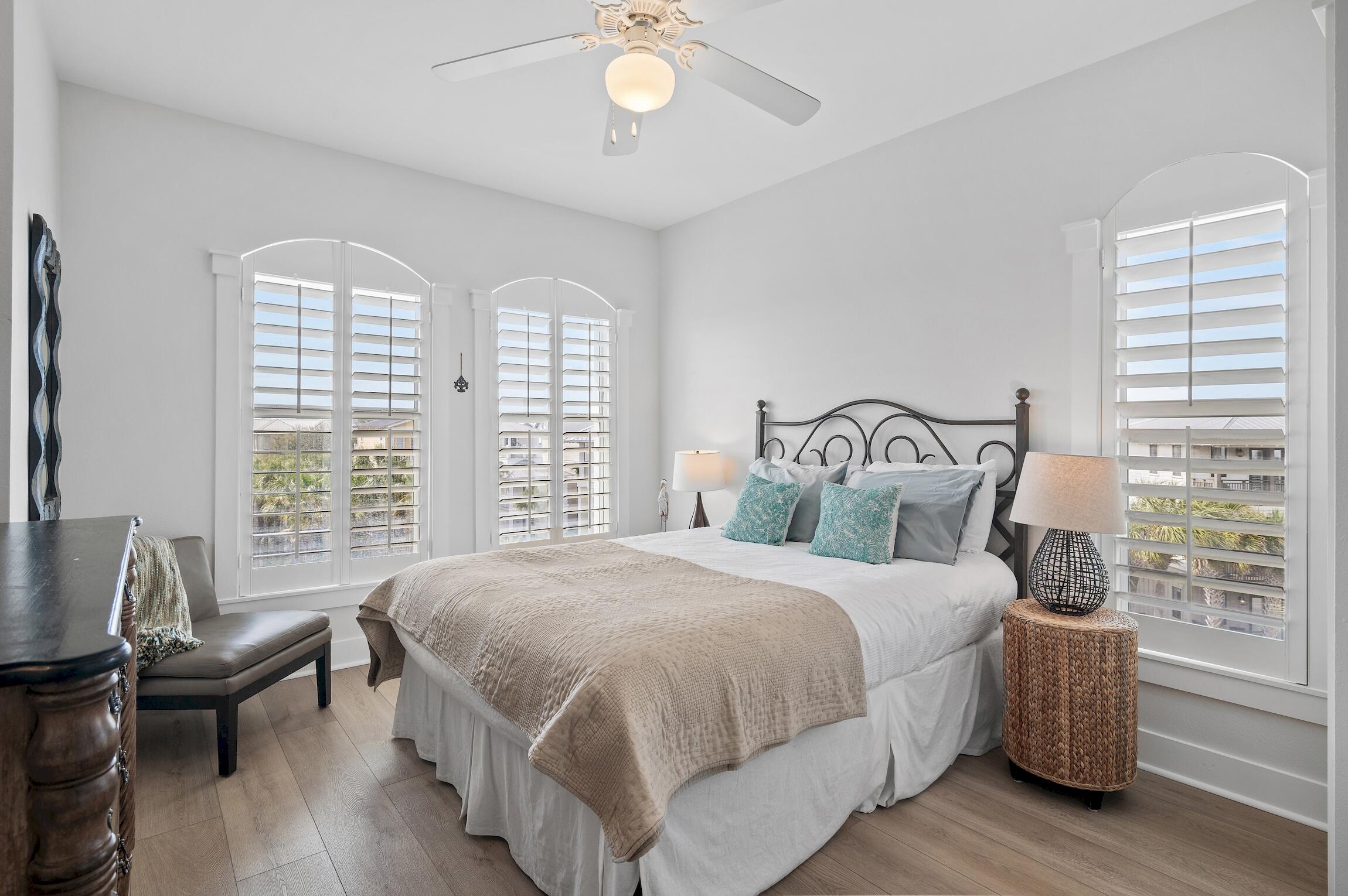 VILLAS AT SEACREST BEACH - Residential