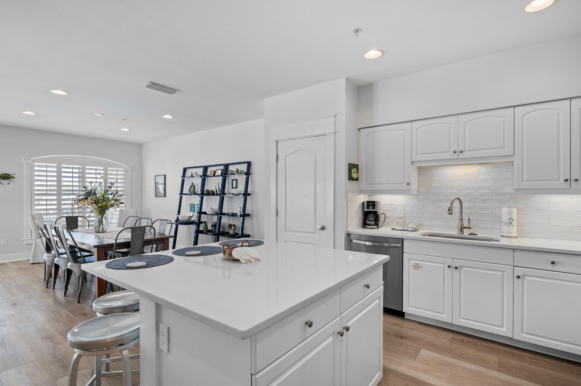 VILLAS AT SEACREST BEACH - Residential