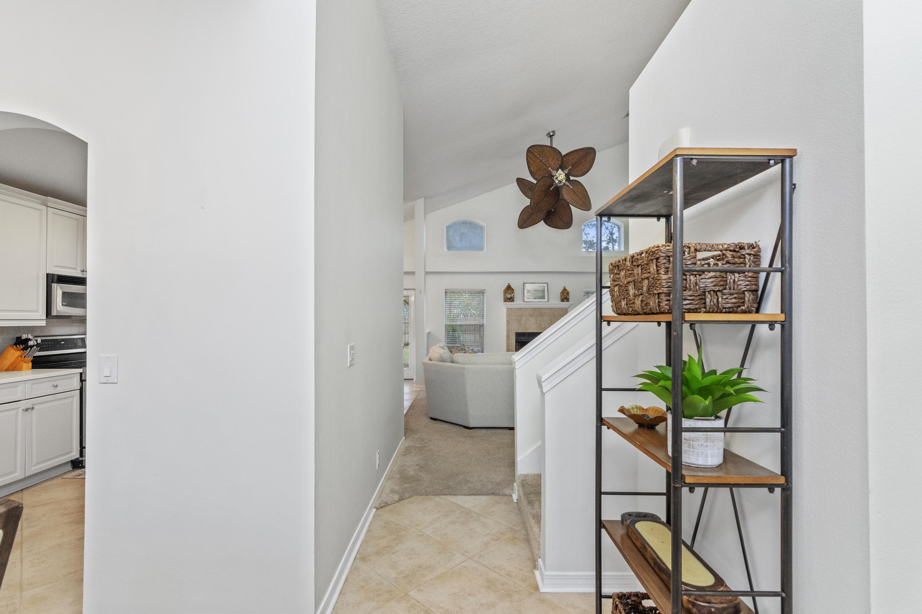 PELICAN BAY - Residential