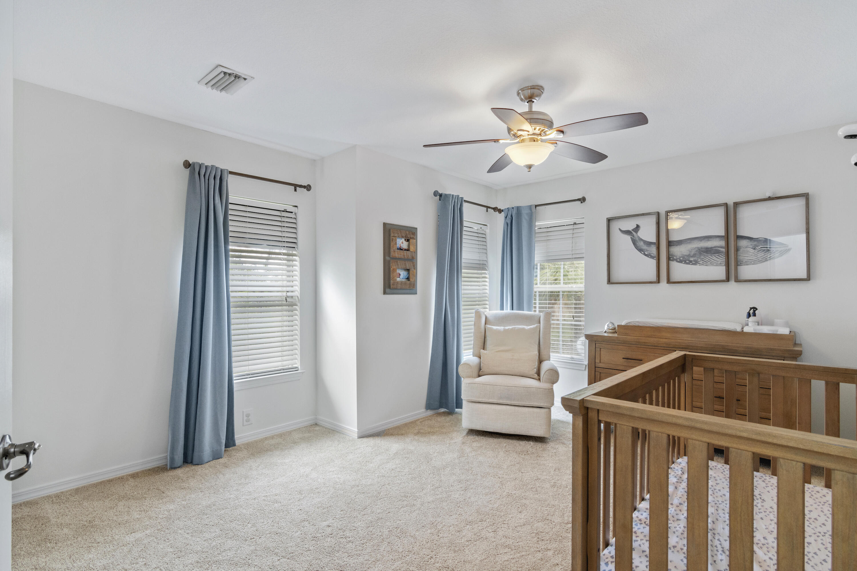 PELICAN BAY - Residential