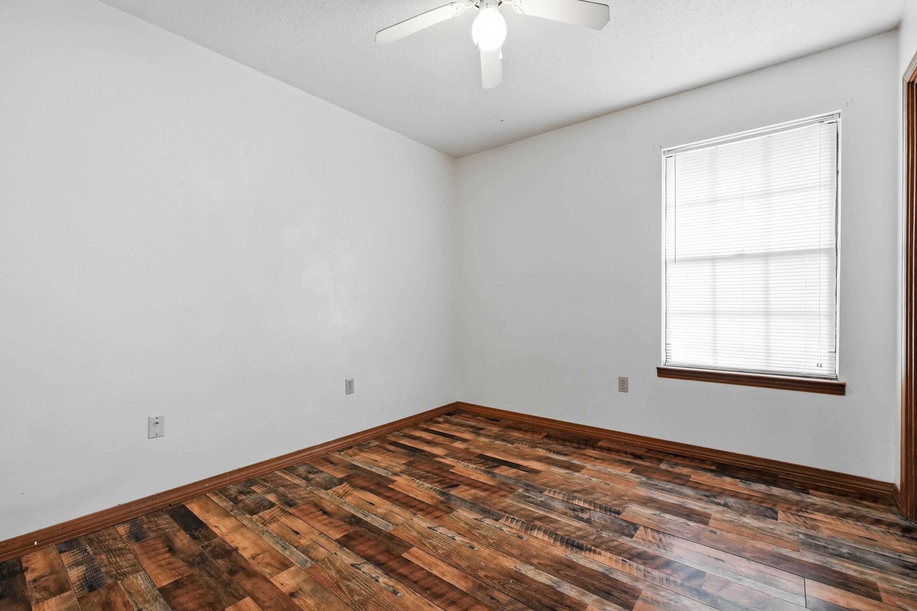 COUNTRYVIEW ESTATES - Residential