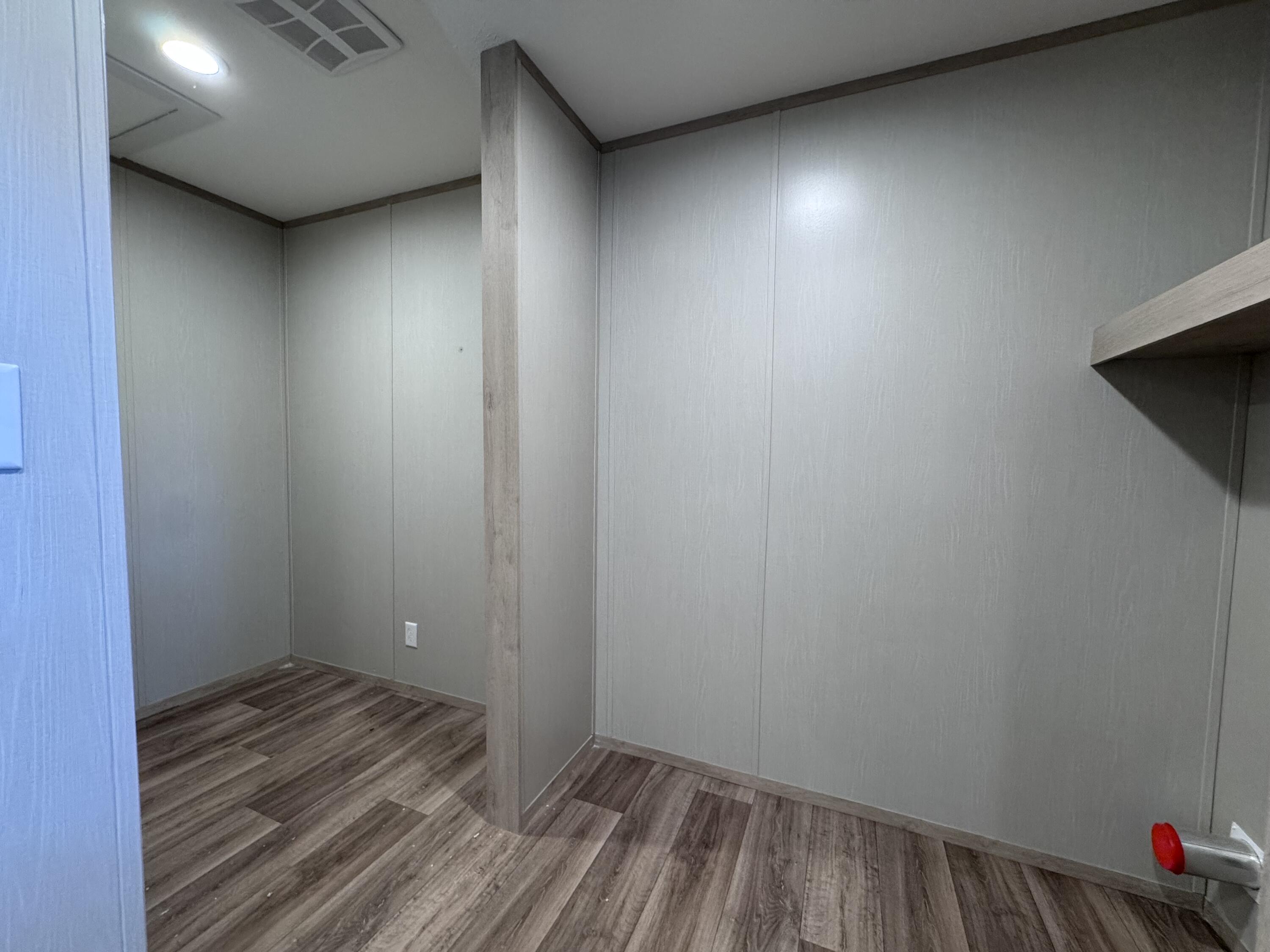 OAKWOOD HILLS UNIT 1 - Residential