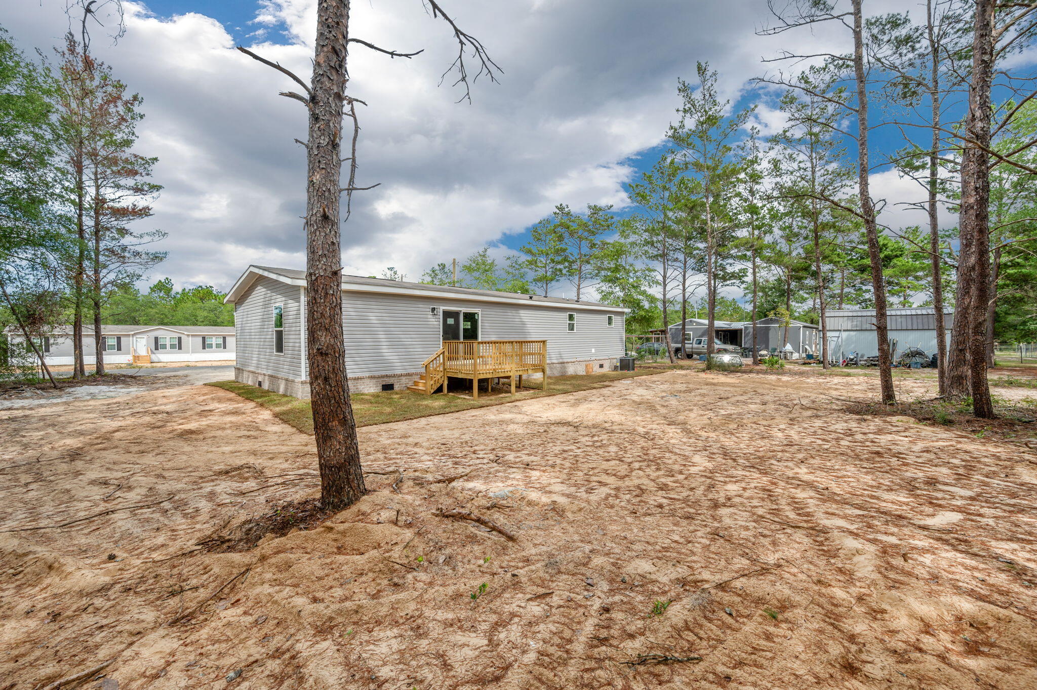 OAKWOOD HILLS UNIT 1 - Residential