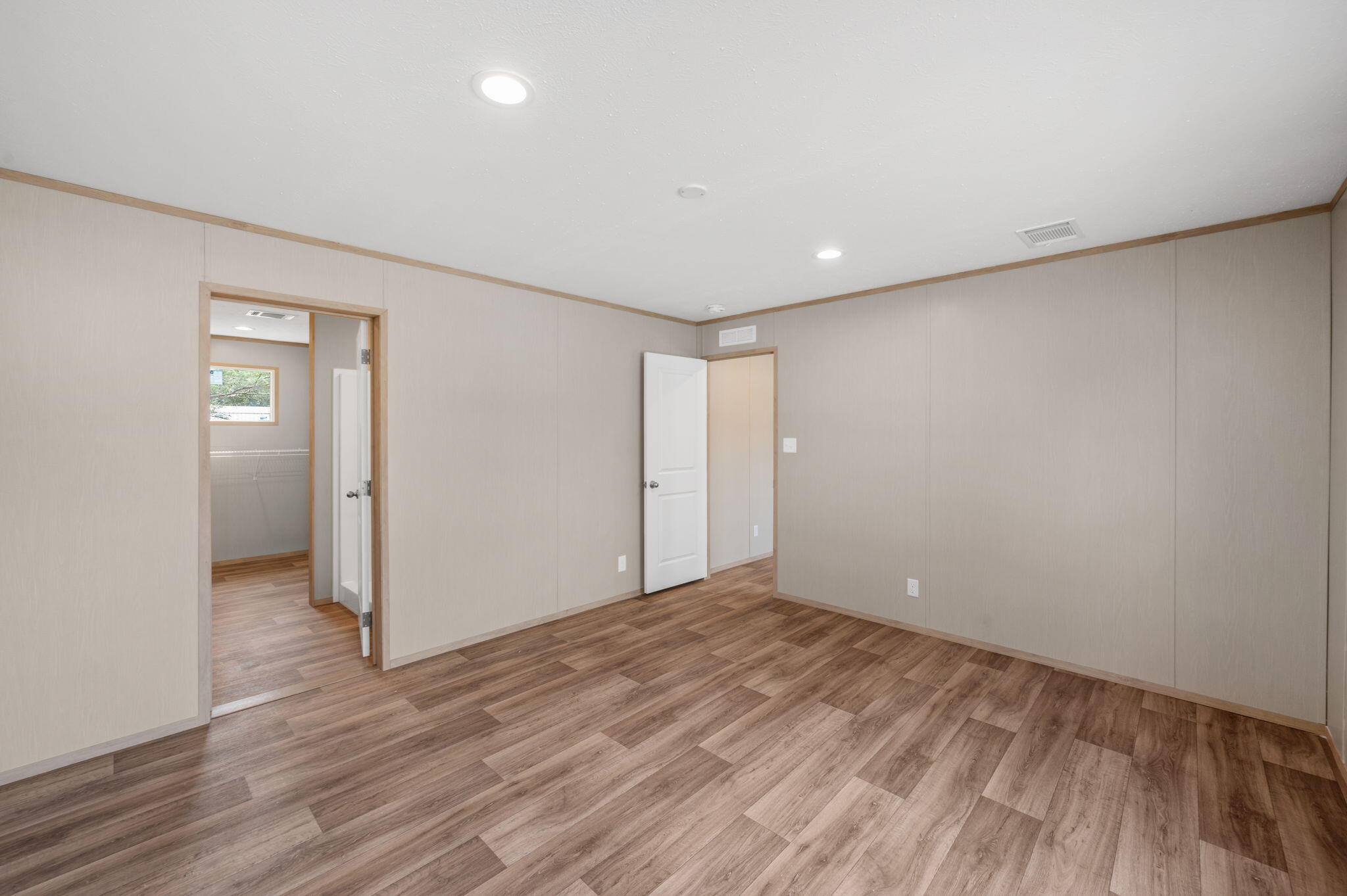 OAKWOOD HILLS UNIT 1 - Residential