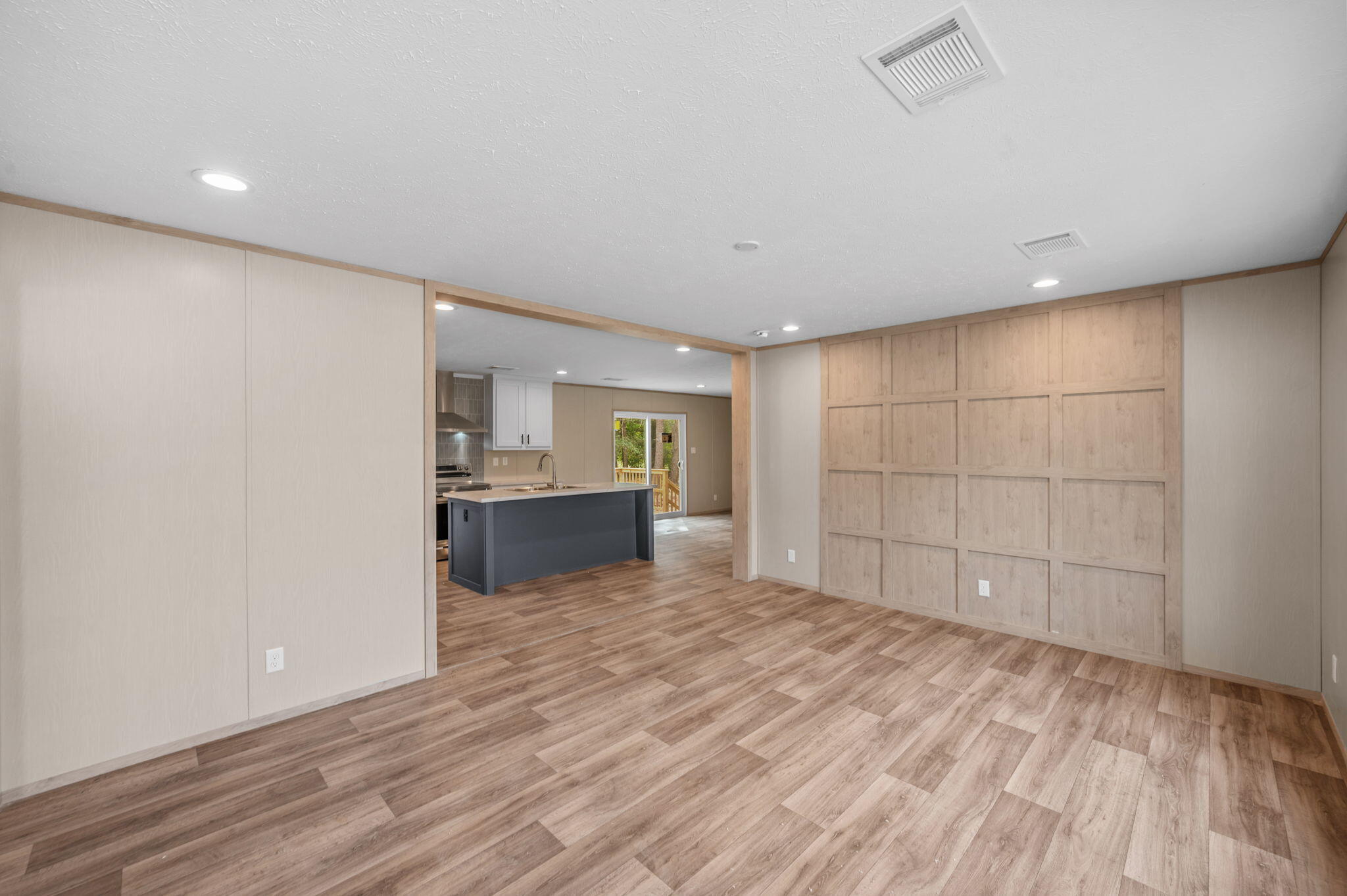 OAKWOOD HILLS UNIT 1 - Residential