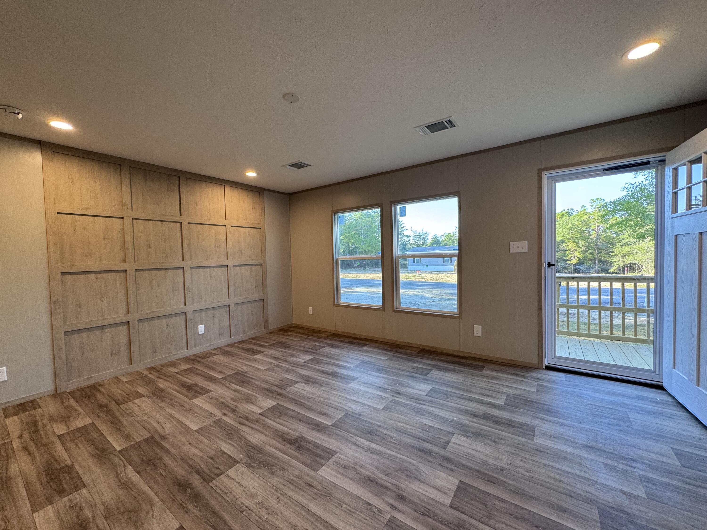 OAKWOOD HILLS UNIT 1 - Residential