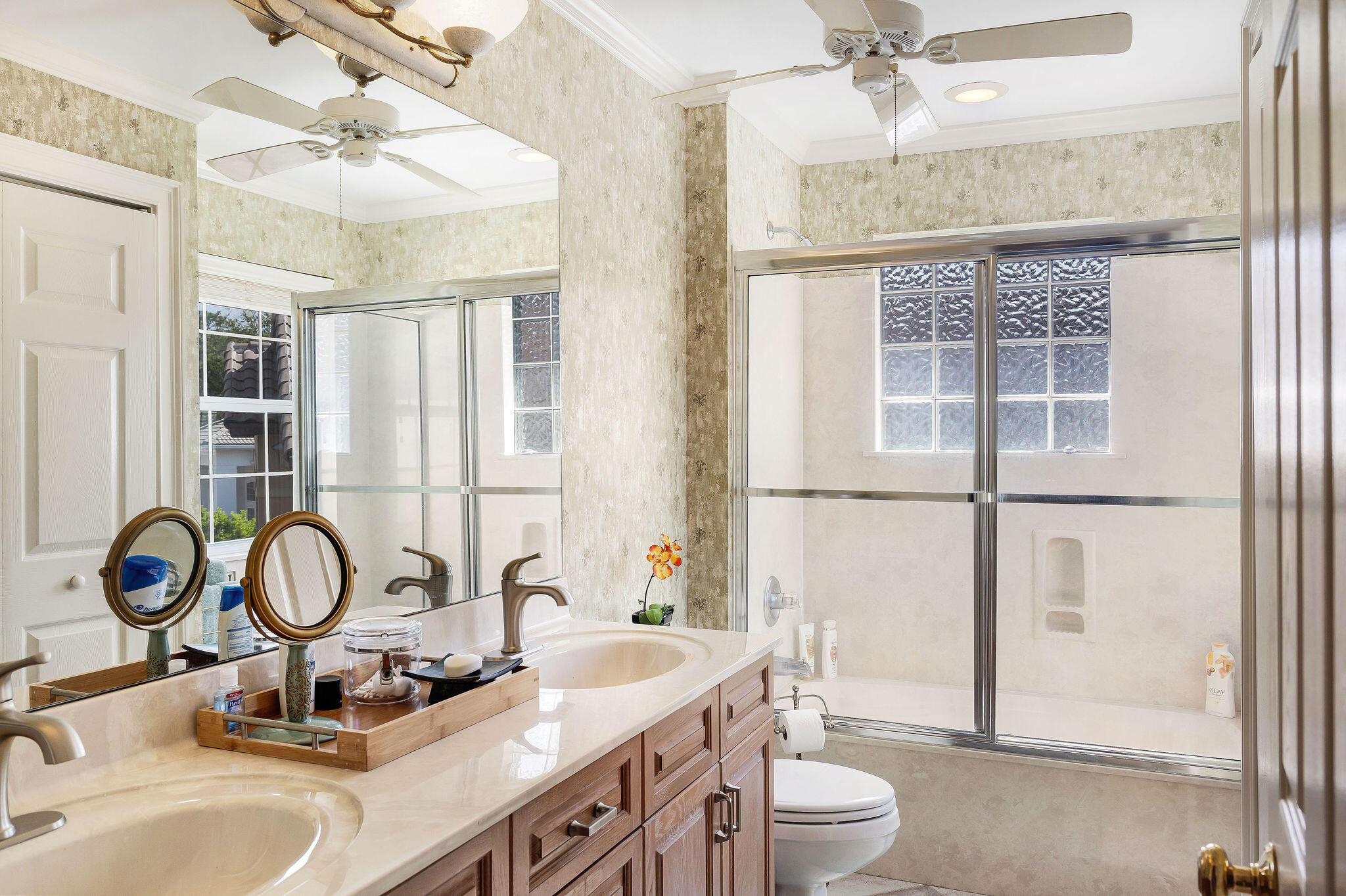 EMERALD BAY PH 1A - Residential