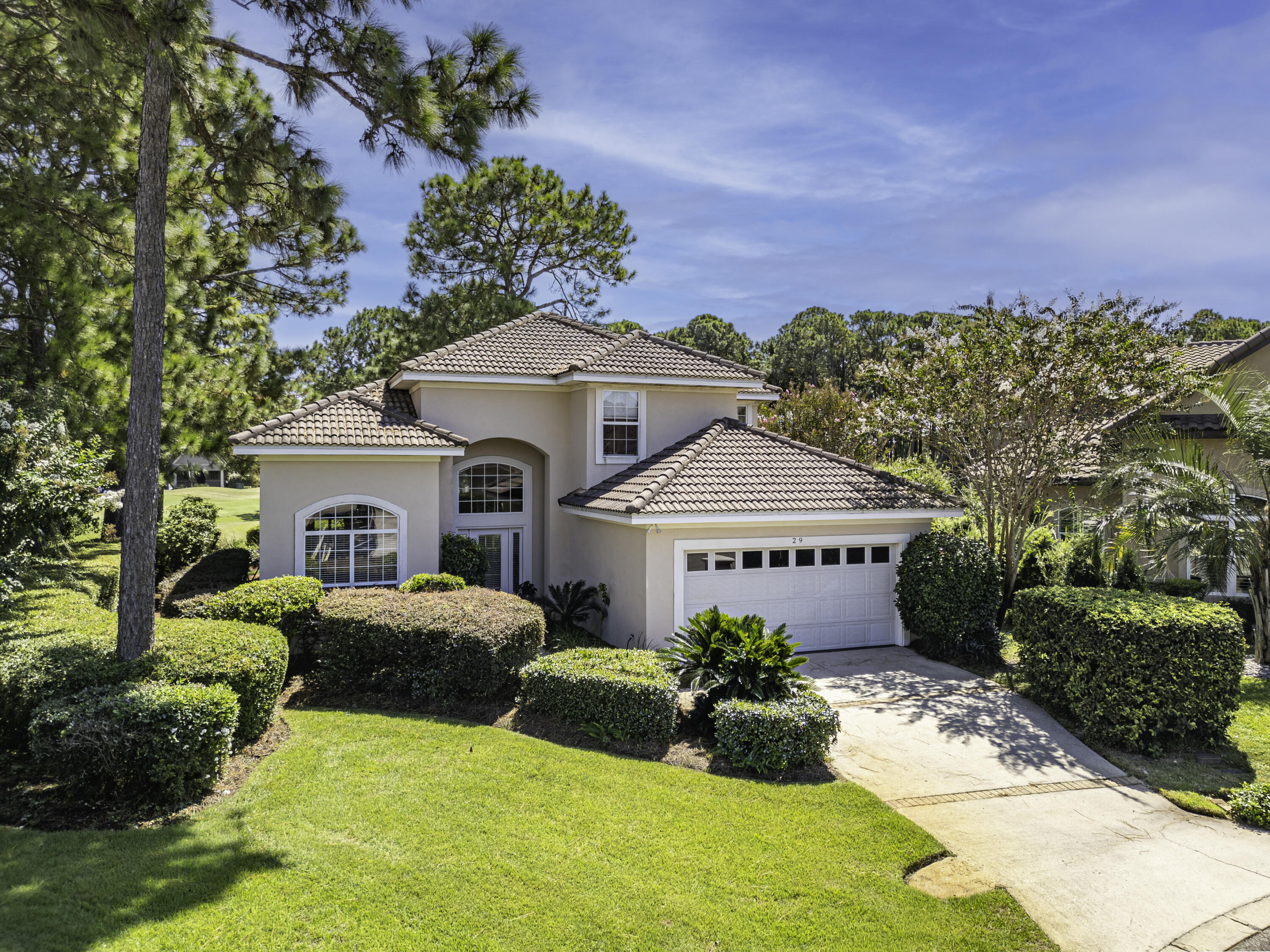 EMERALD BAY PH 1A - Residential