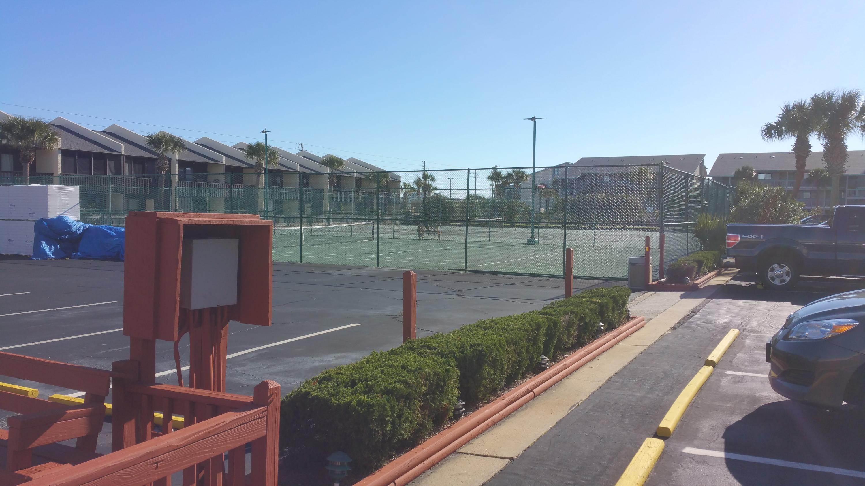 MARINER WEST CONDO - Residential