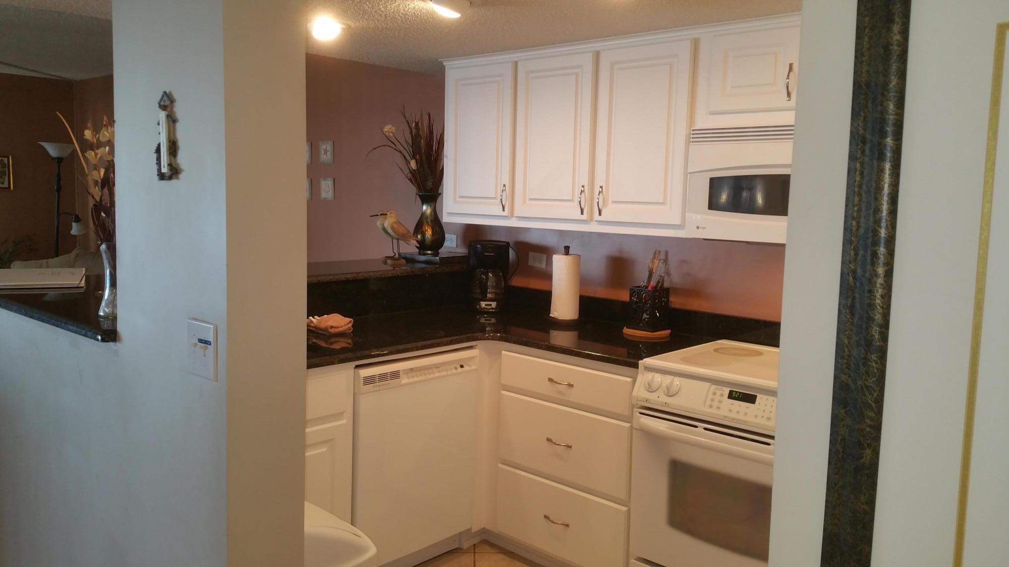 MARINER WEST CONDO - Residential