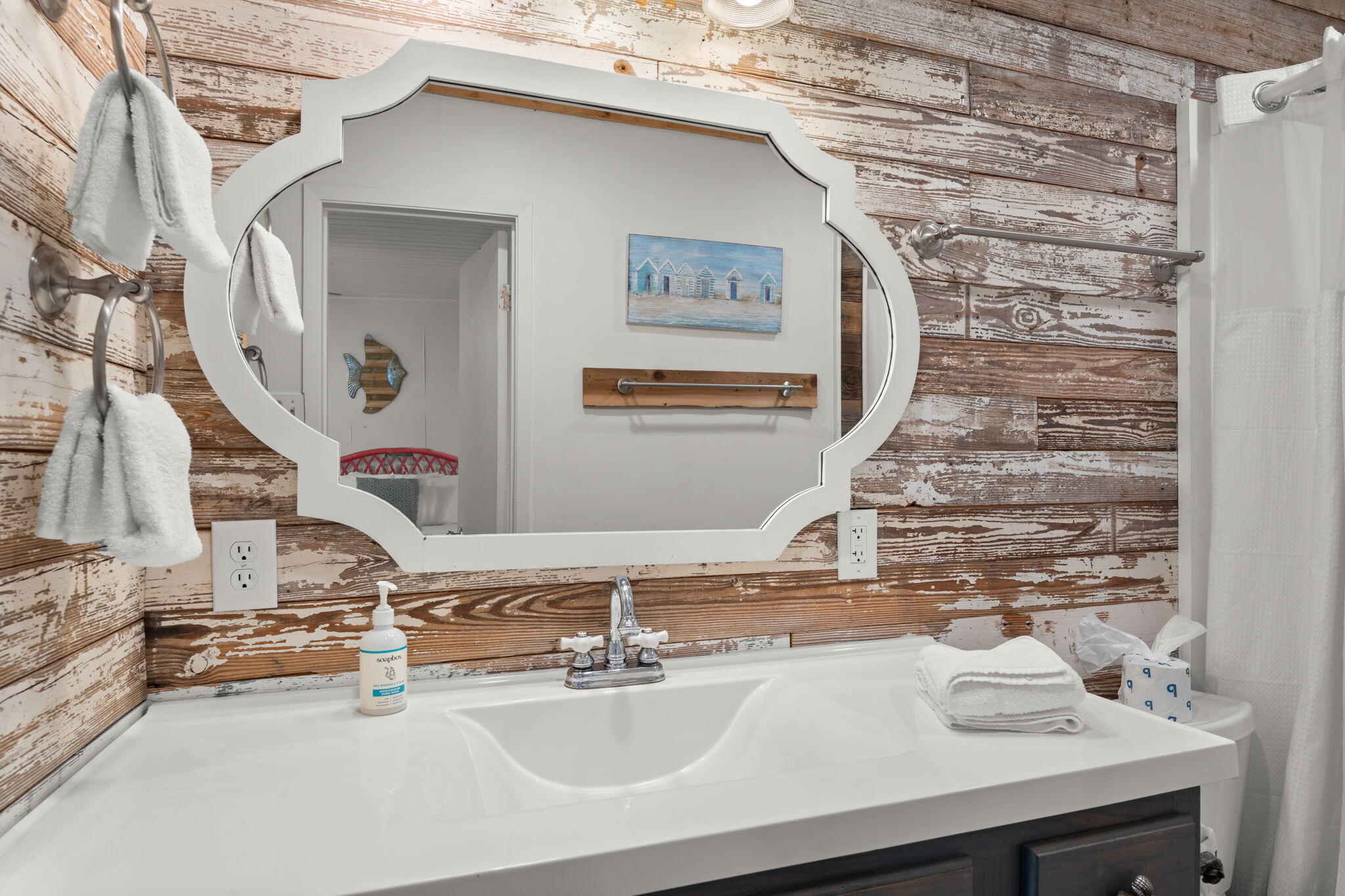 LAGUNA BEACH - Residential