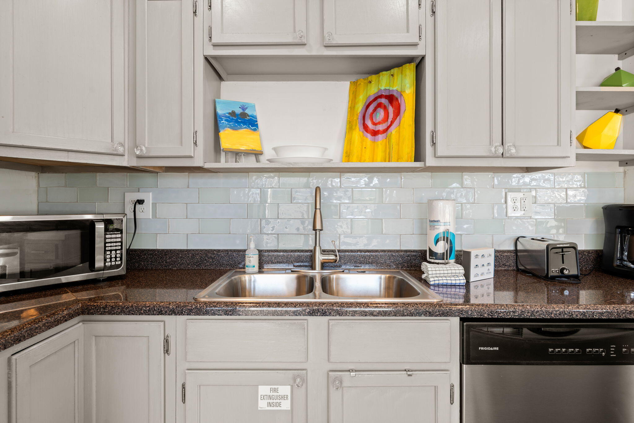 LAGUNA BEACH - Residential