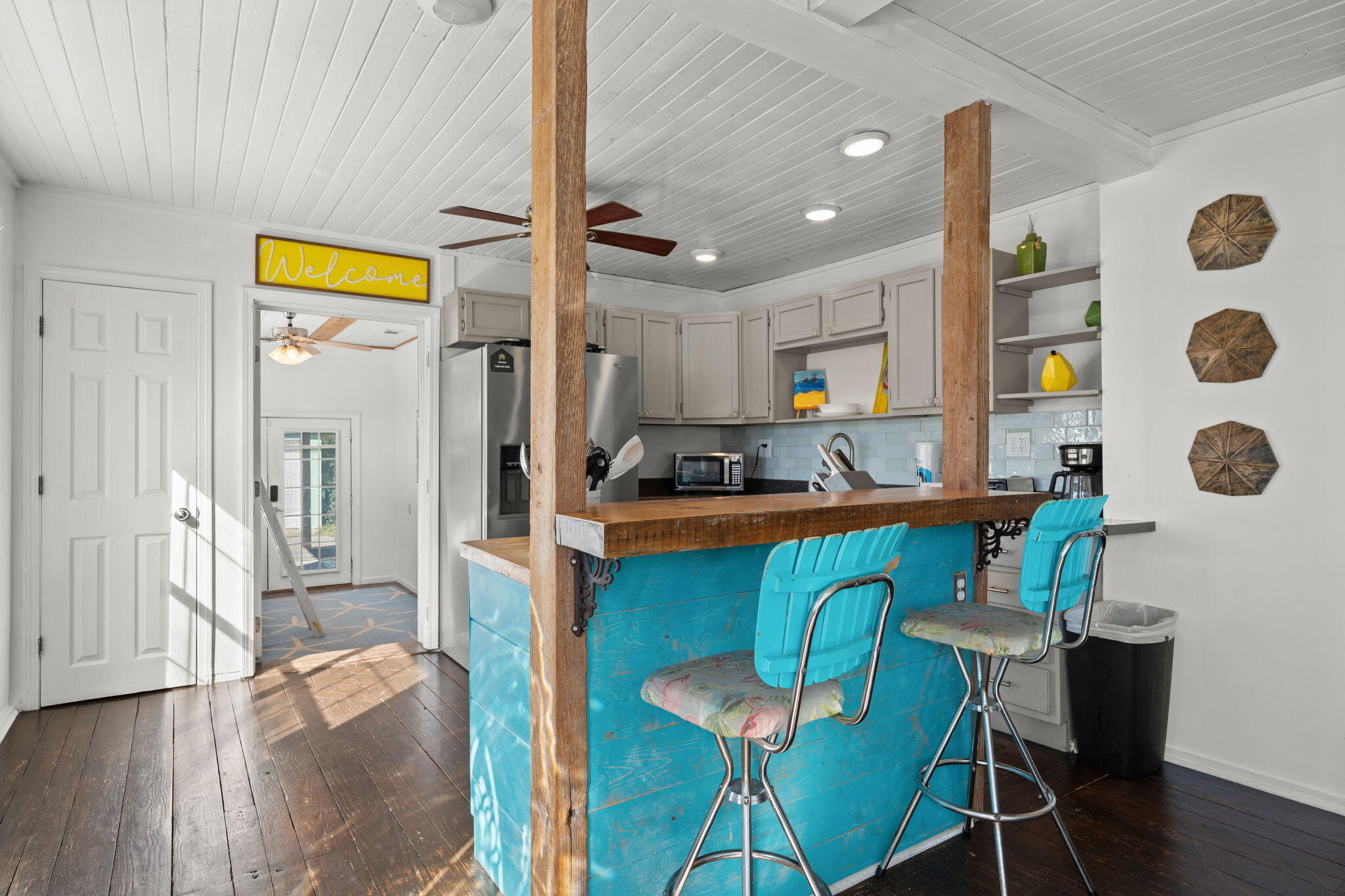 LAGUNA BEACH - Residential