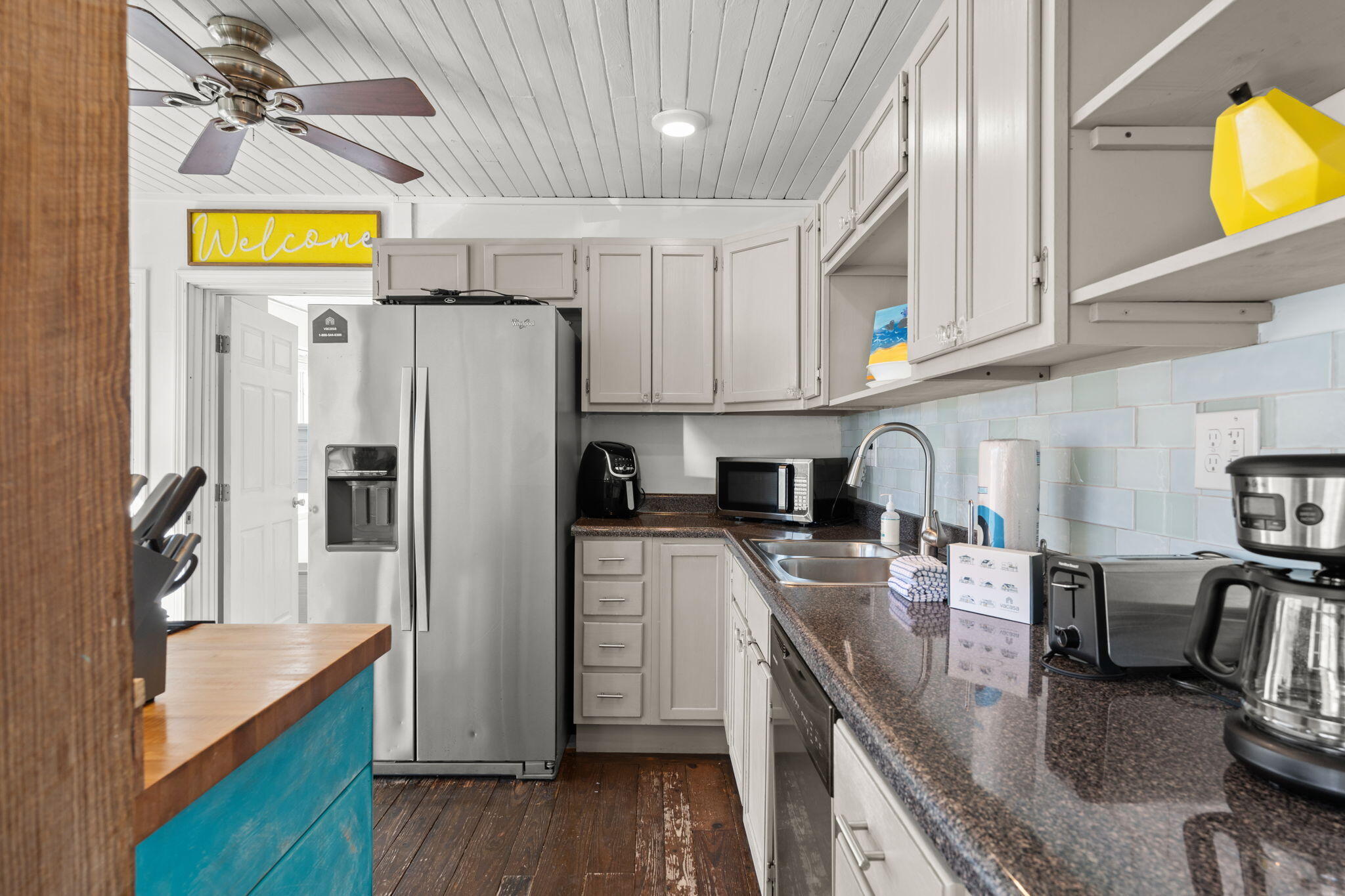 LAGUNA BEACH - Residential