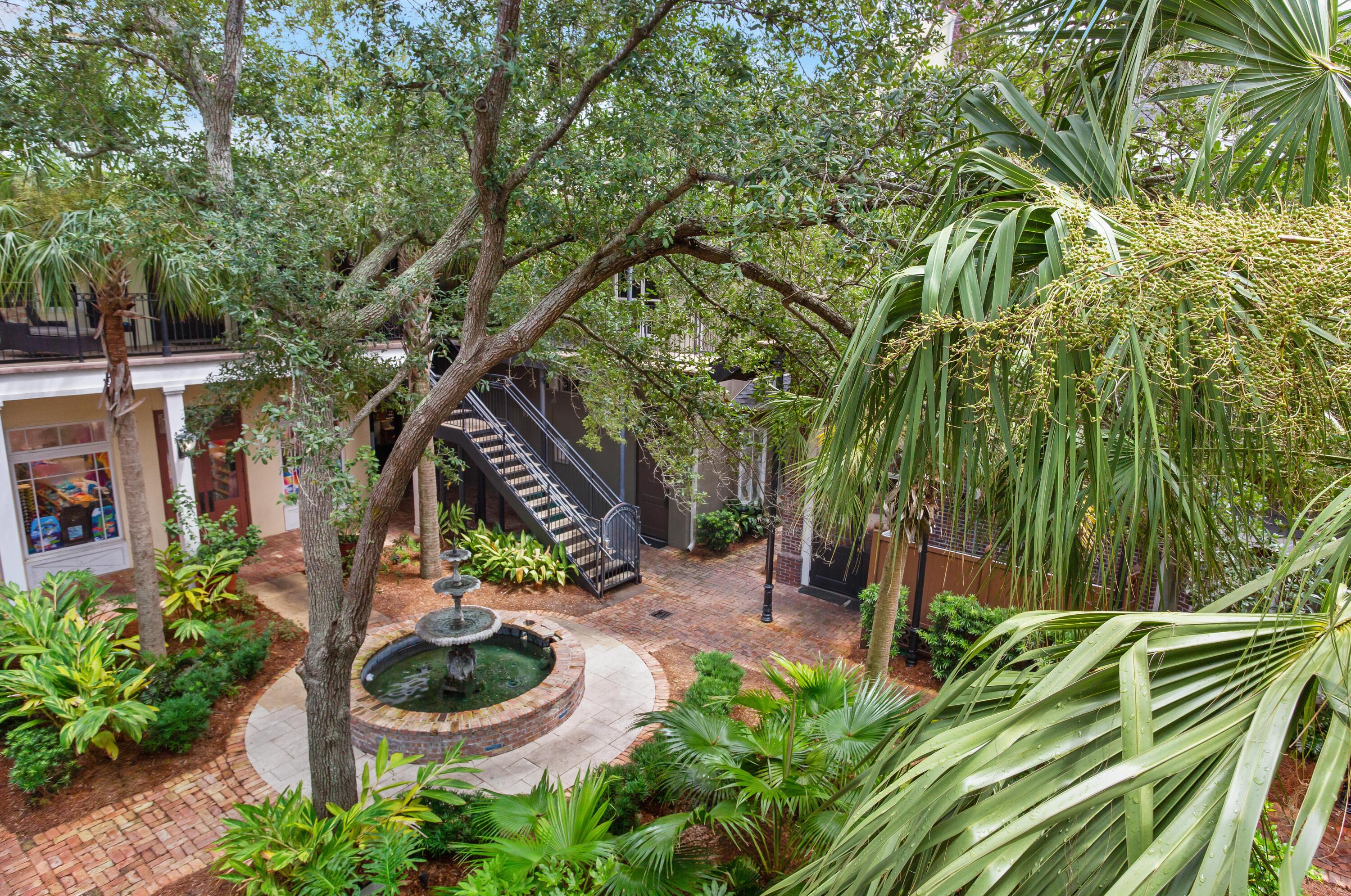 FISHERMAN'S VILLAGE - Residential