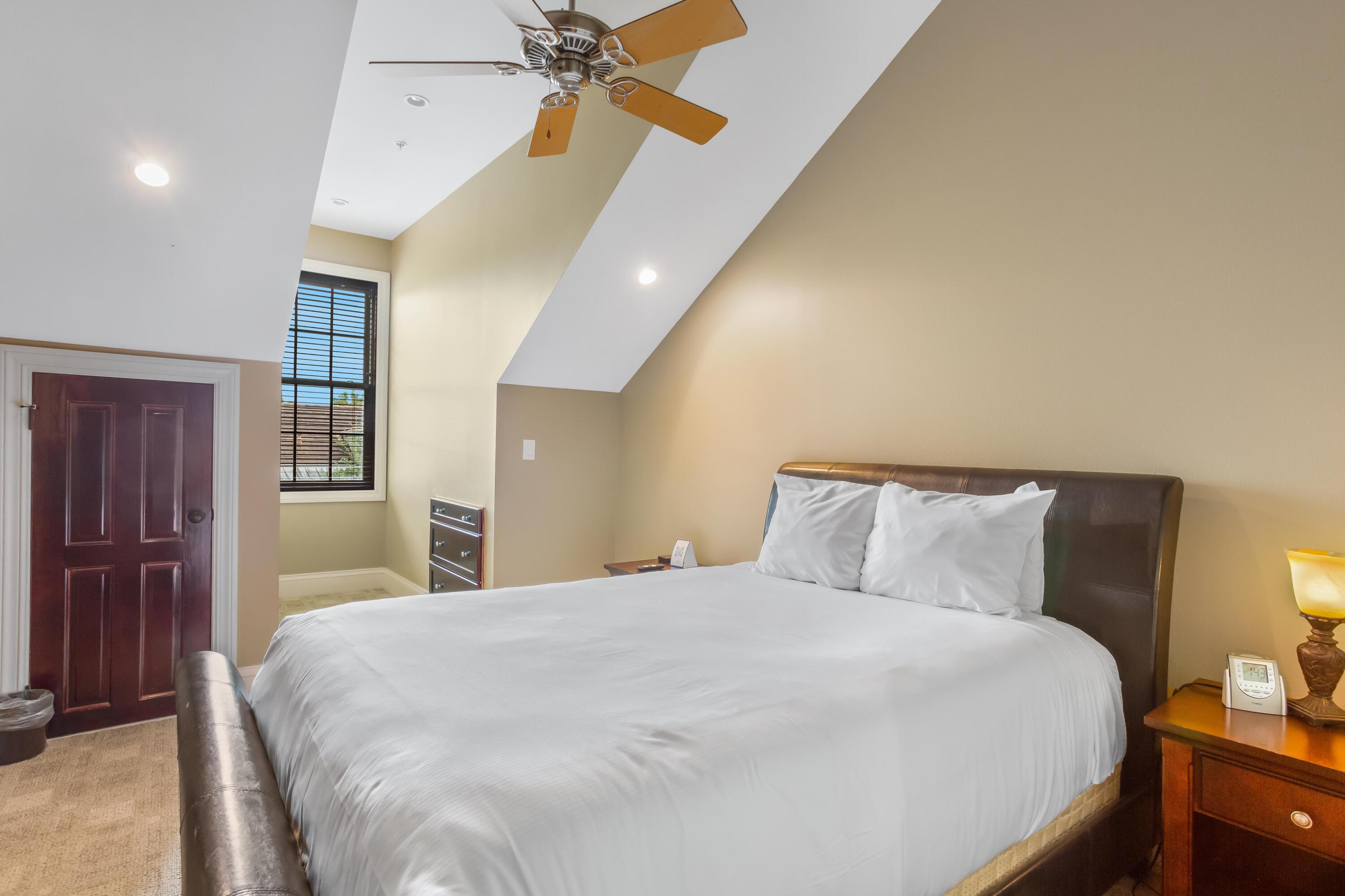 FISHERMAN'S VILLAGE - Residential