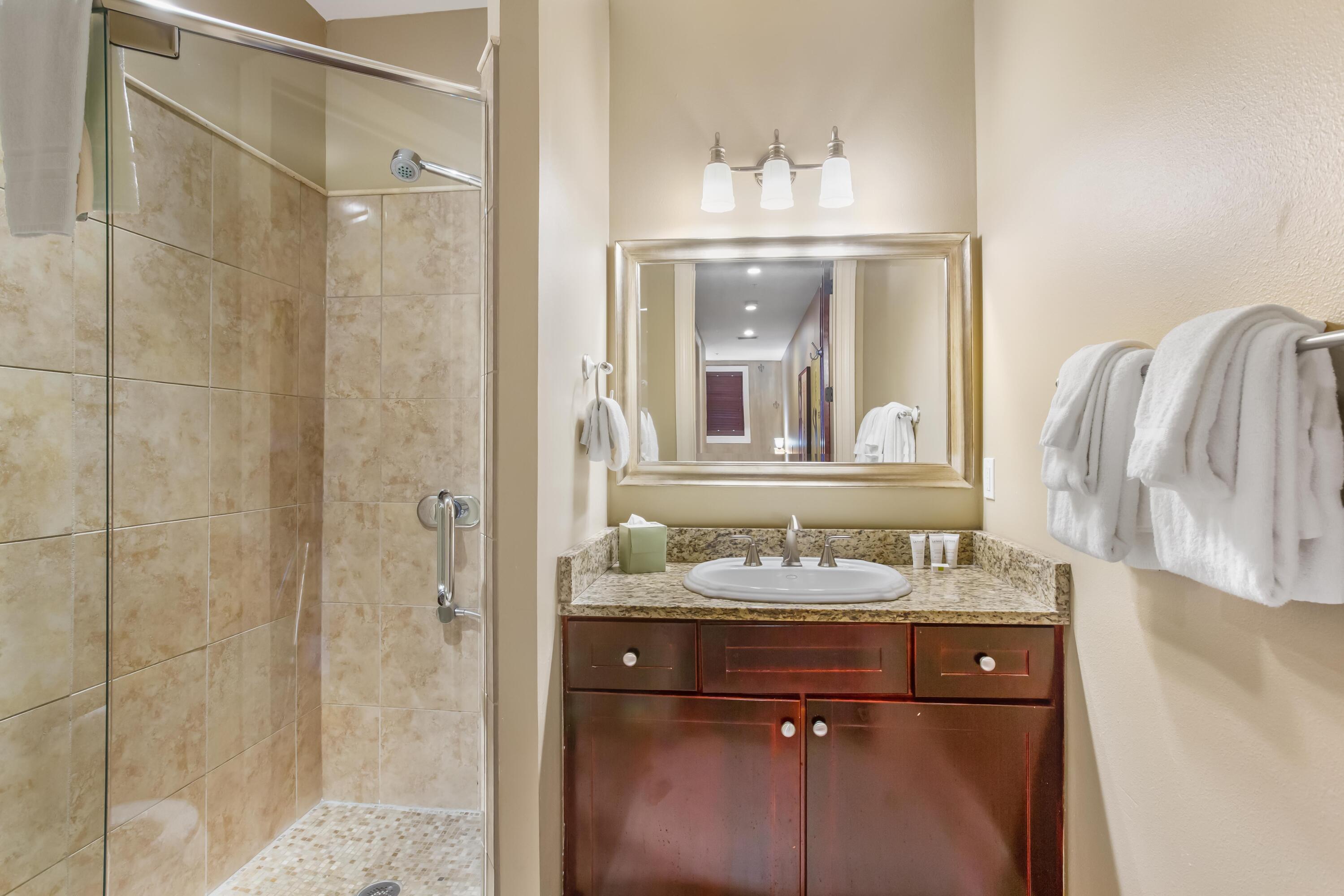 FISHERMAN'S VILLAGE - Residential