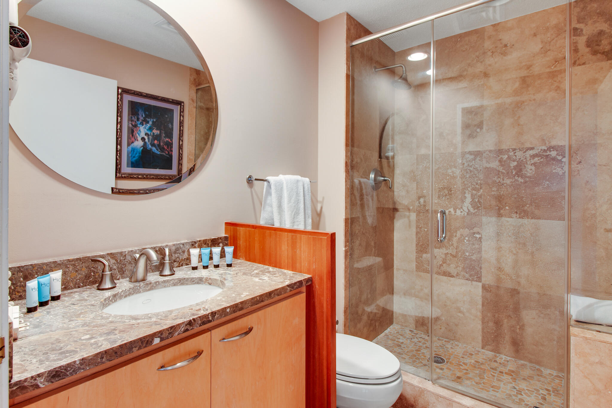 THE SUMMIT @ TOPS'L - Residential Lease