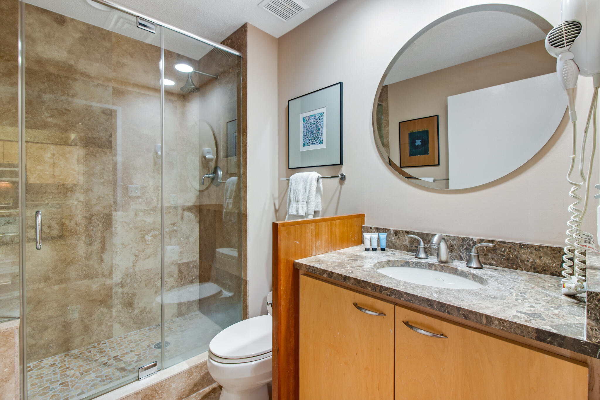 THE SUMMIT @ TOPS'L - Residential Lease