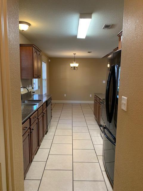 METES & BOUNDS - Residential Lease