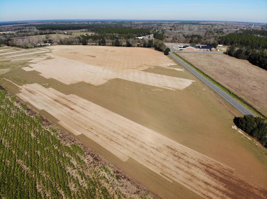 Check out this awesome 24+ acre parcel located on the corner of Galliver cutoff and Hwy 4 in Baker Florida. With 5 acres zoned for commercial use, this property is the perfect location for a business or development opportunity.A survey is available.Power, water, cable and other utilities are available.