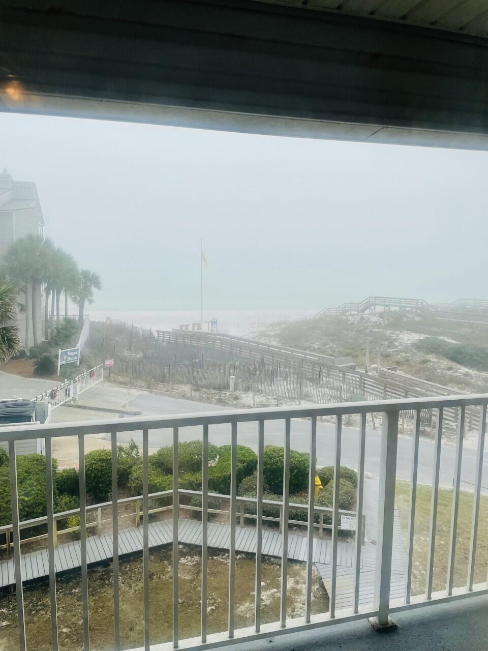 BEACHSIDE VILLAS CONDO - Residential