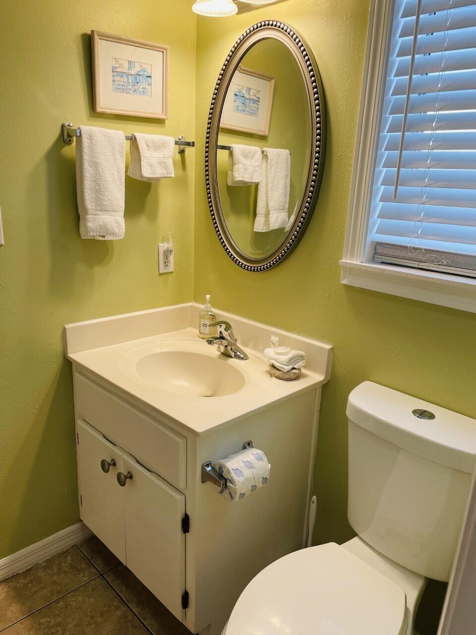 BEACHSIDE VILLAS CONDO - Residential