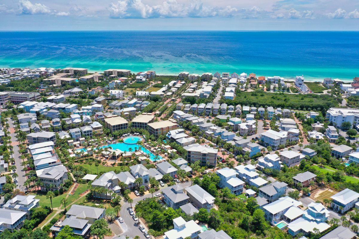 SEACREST BEACH PH 7 - Residential