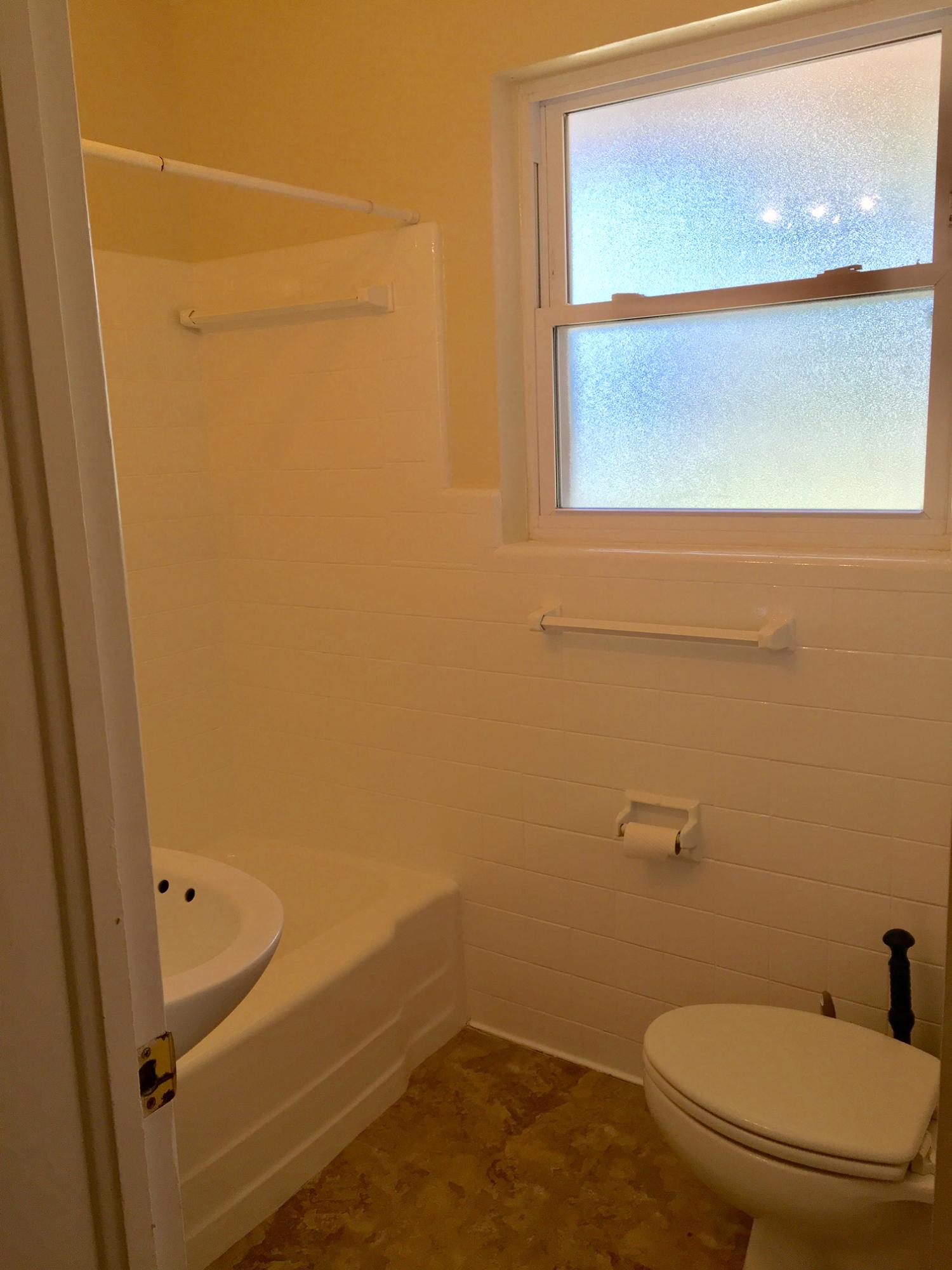 VALPARAISO PLAT 07 - Residential Lease