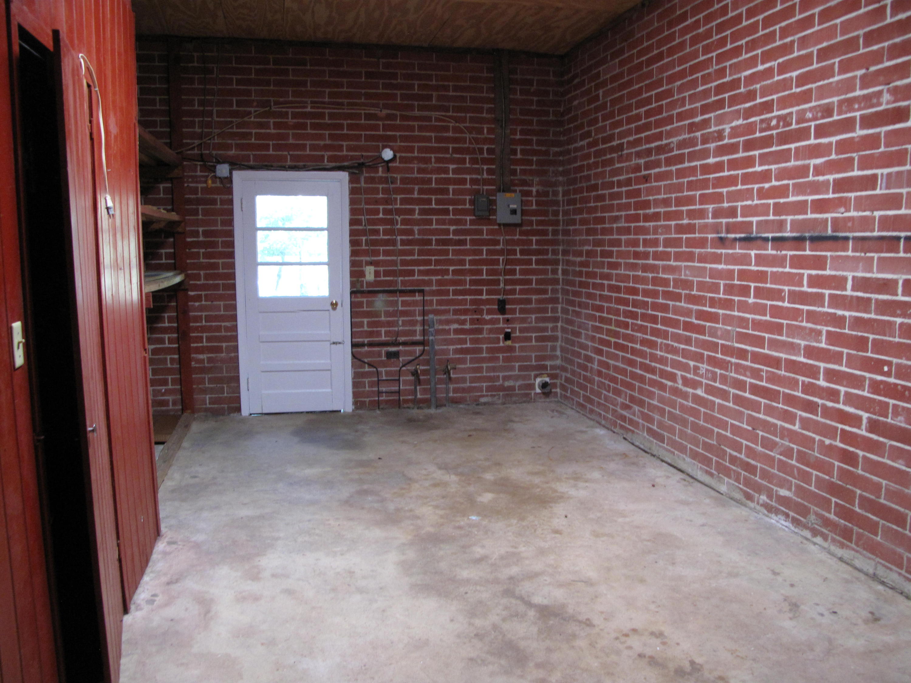 VALPARAISO PLAT 07 - Residential Lease