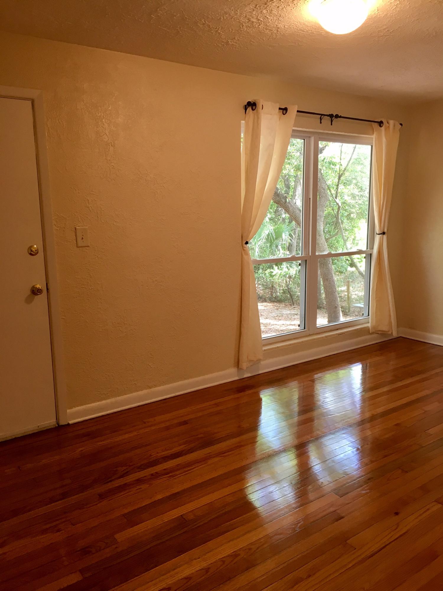 VALPARAISO PLAT 07 - Residential Lease