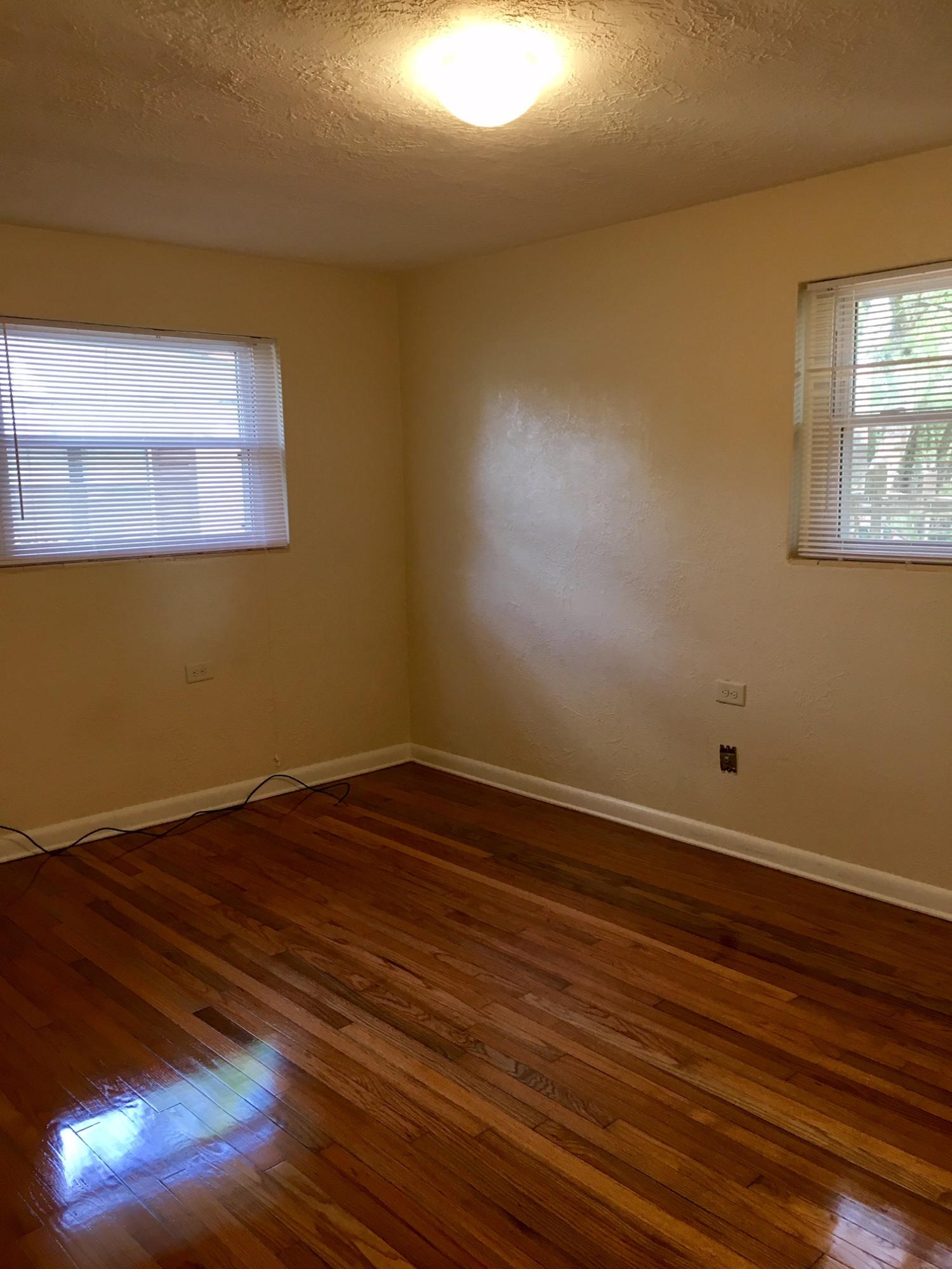 VALPARAISO PLAT 07 - Residential Lease