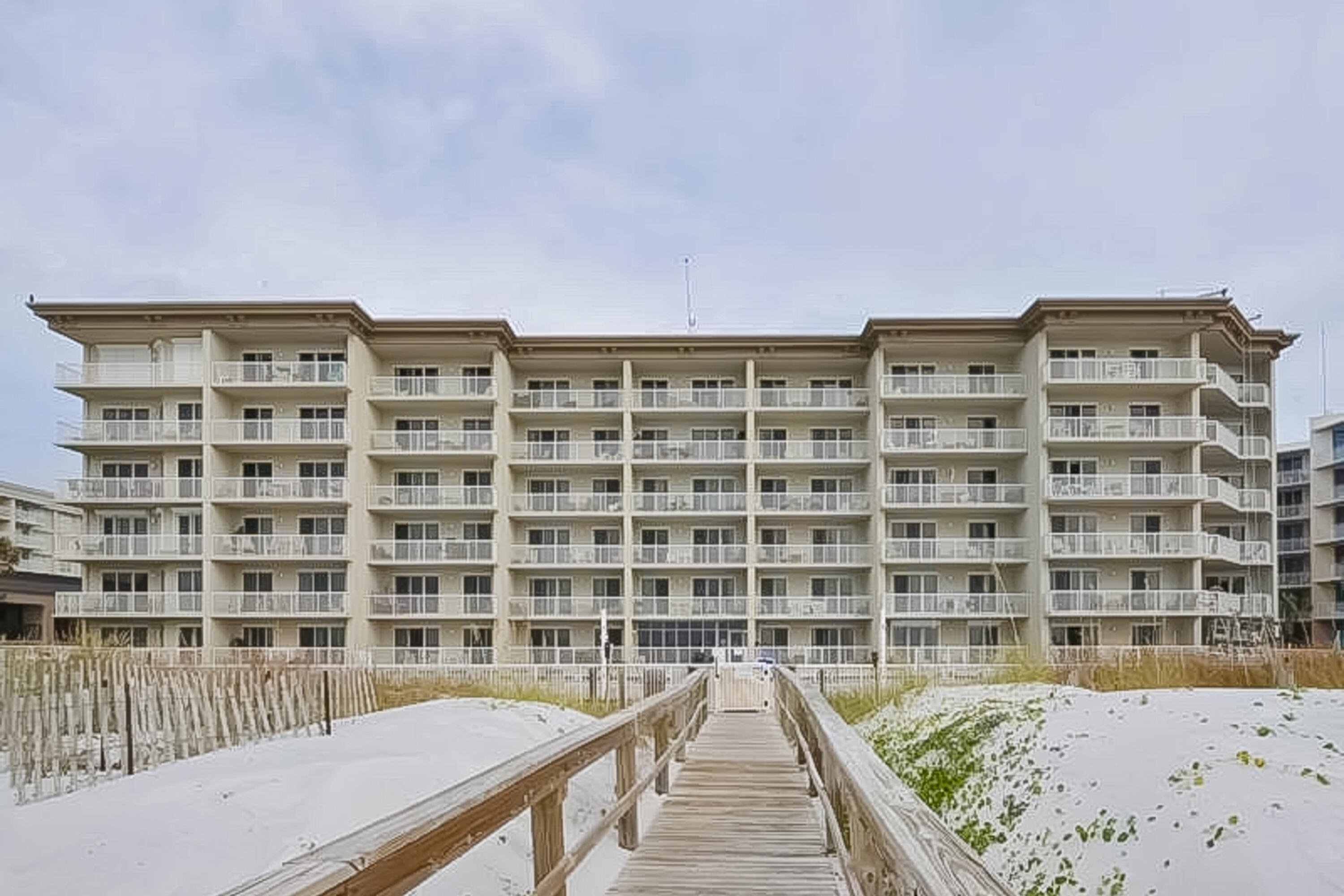 SUMMER PLACE - Residential