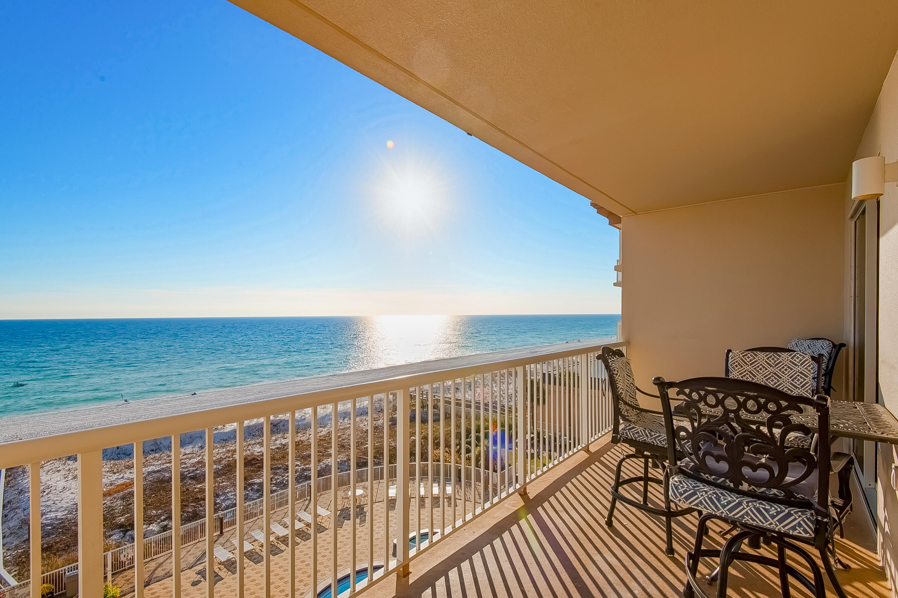 SUMMER PLACE - Residential