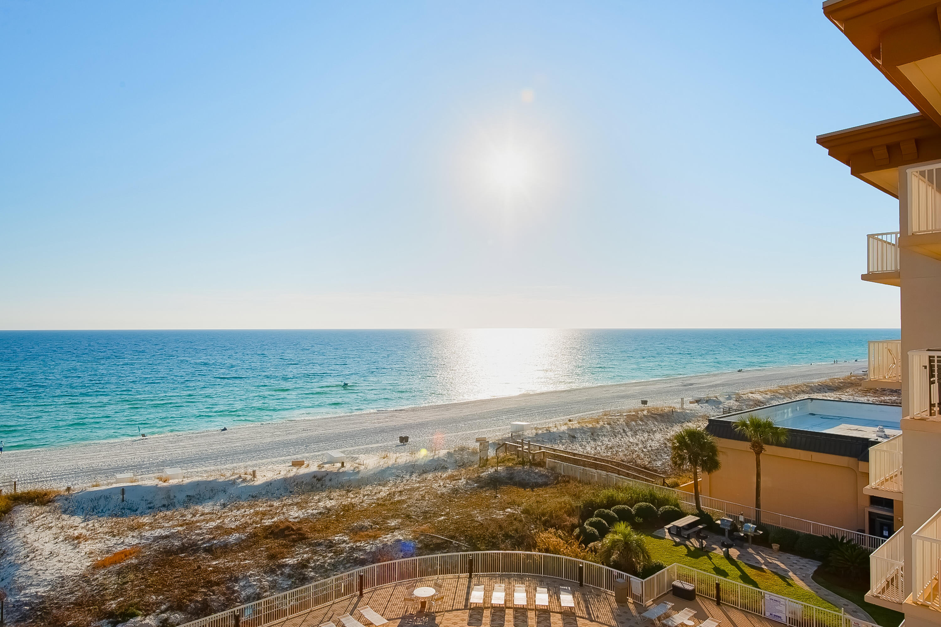 SUMMER PLACE - Residential