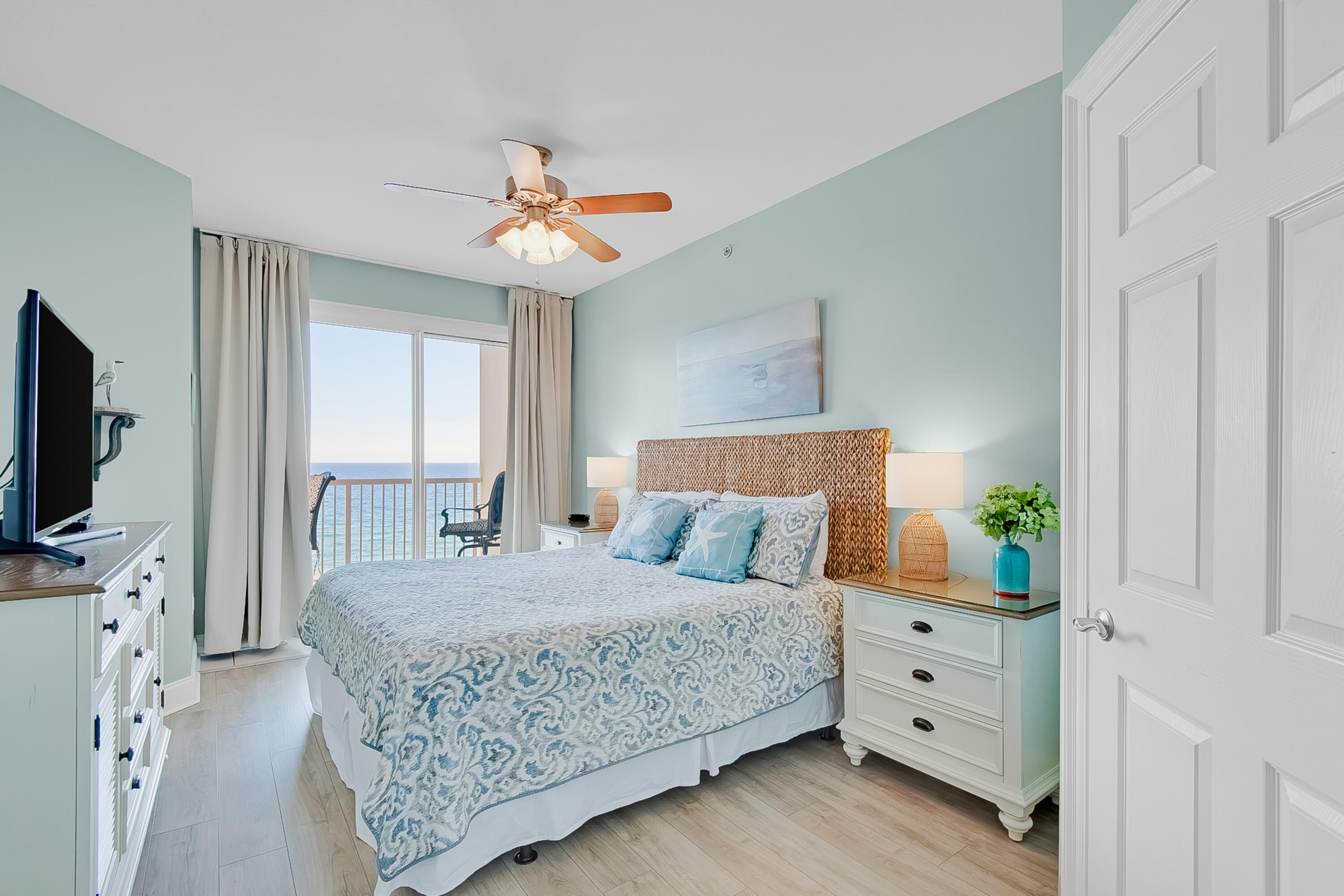 SUMMER PLACE - Residential