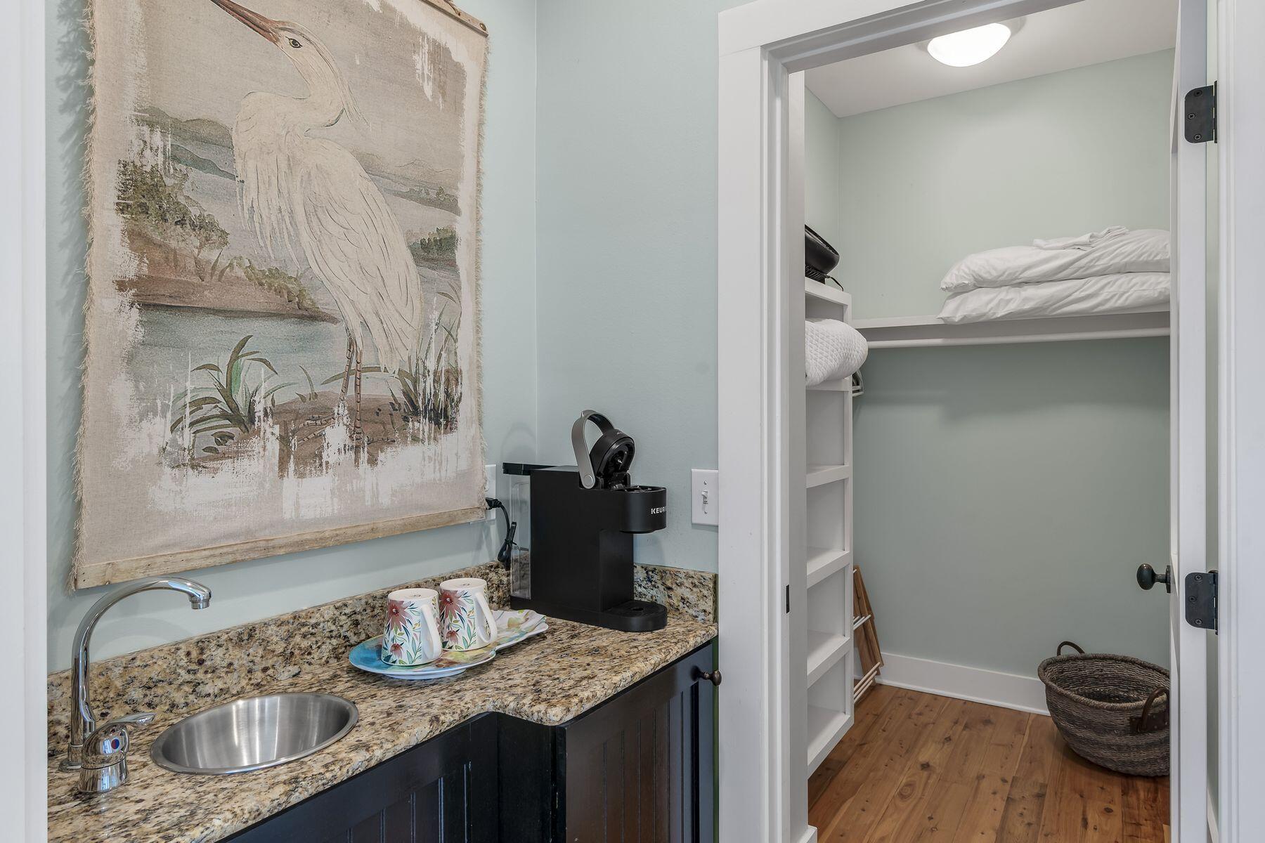 MAGNOLIA COTTAGES - Residential