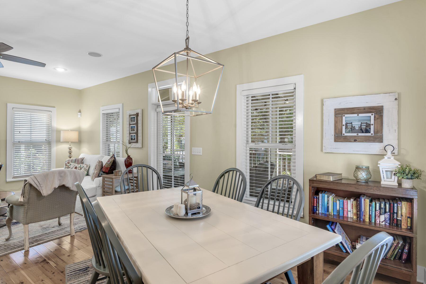 MAGNOLIA COTTAGES - Residential